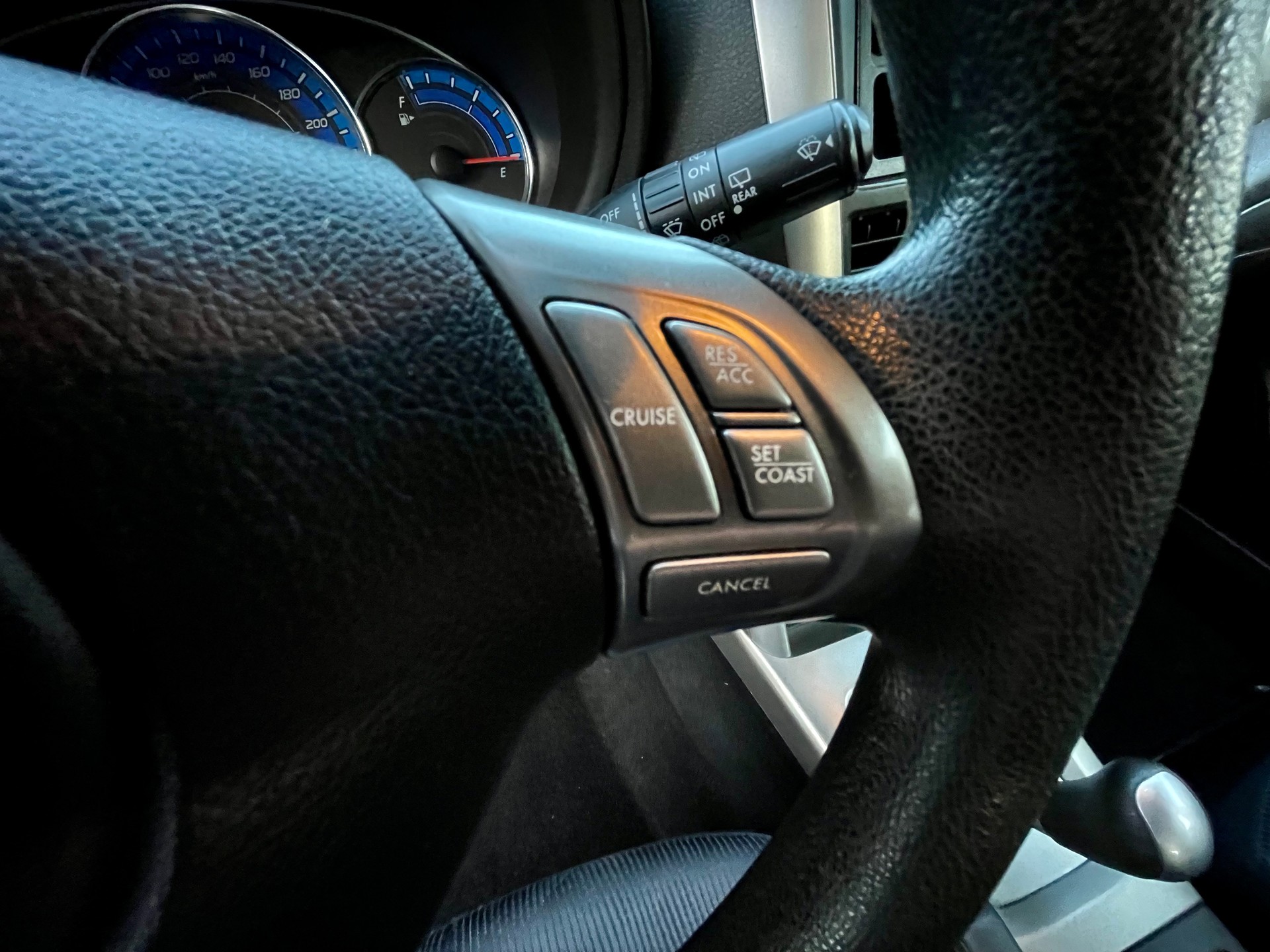 SUBARU Forester 2.0XS Limited Automatic-image-18
