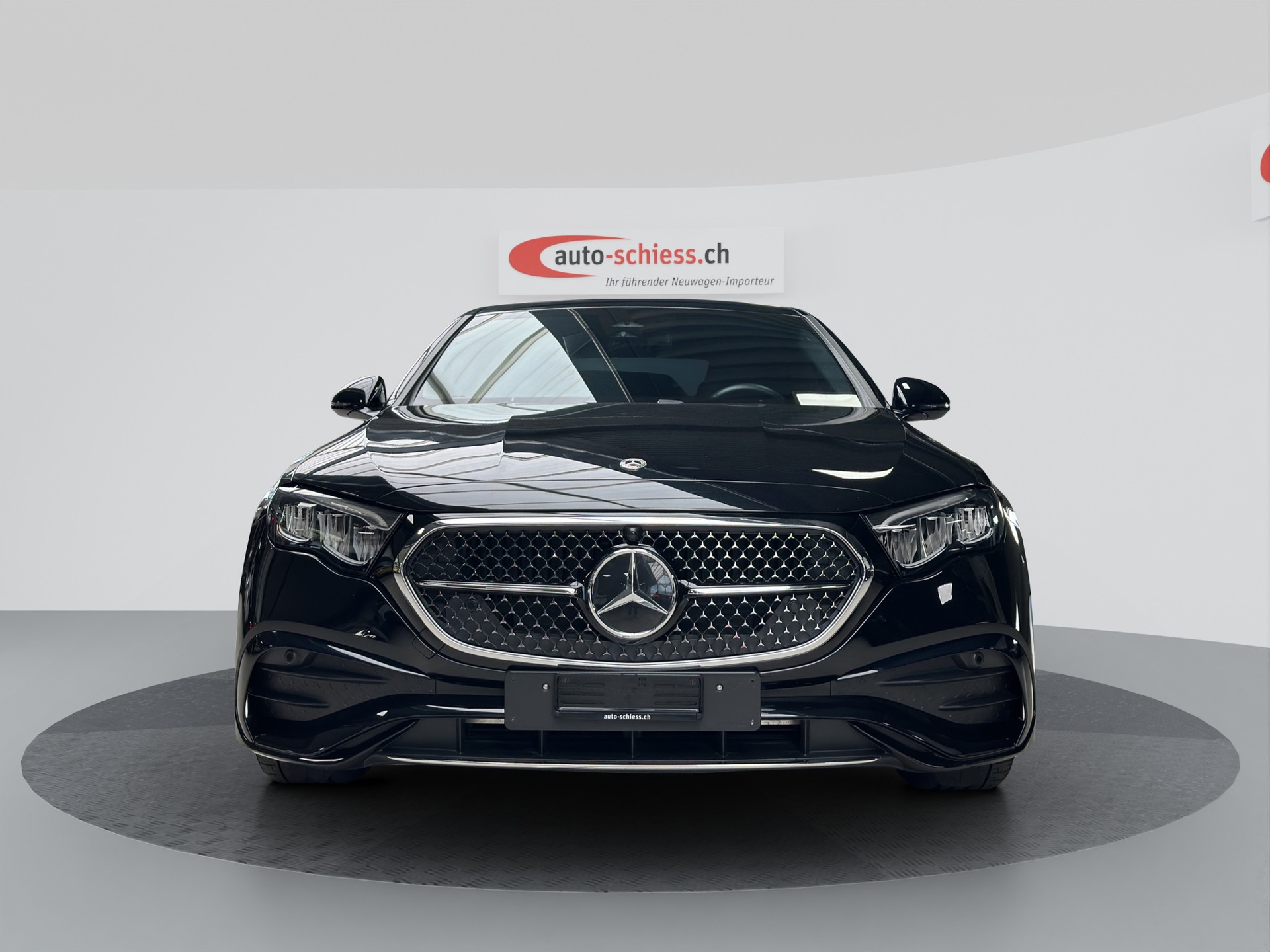 MERCEDES-BENZ E 220 d AMG Line 9G-Tronic-image-1