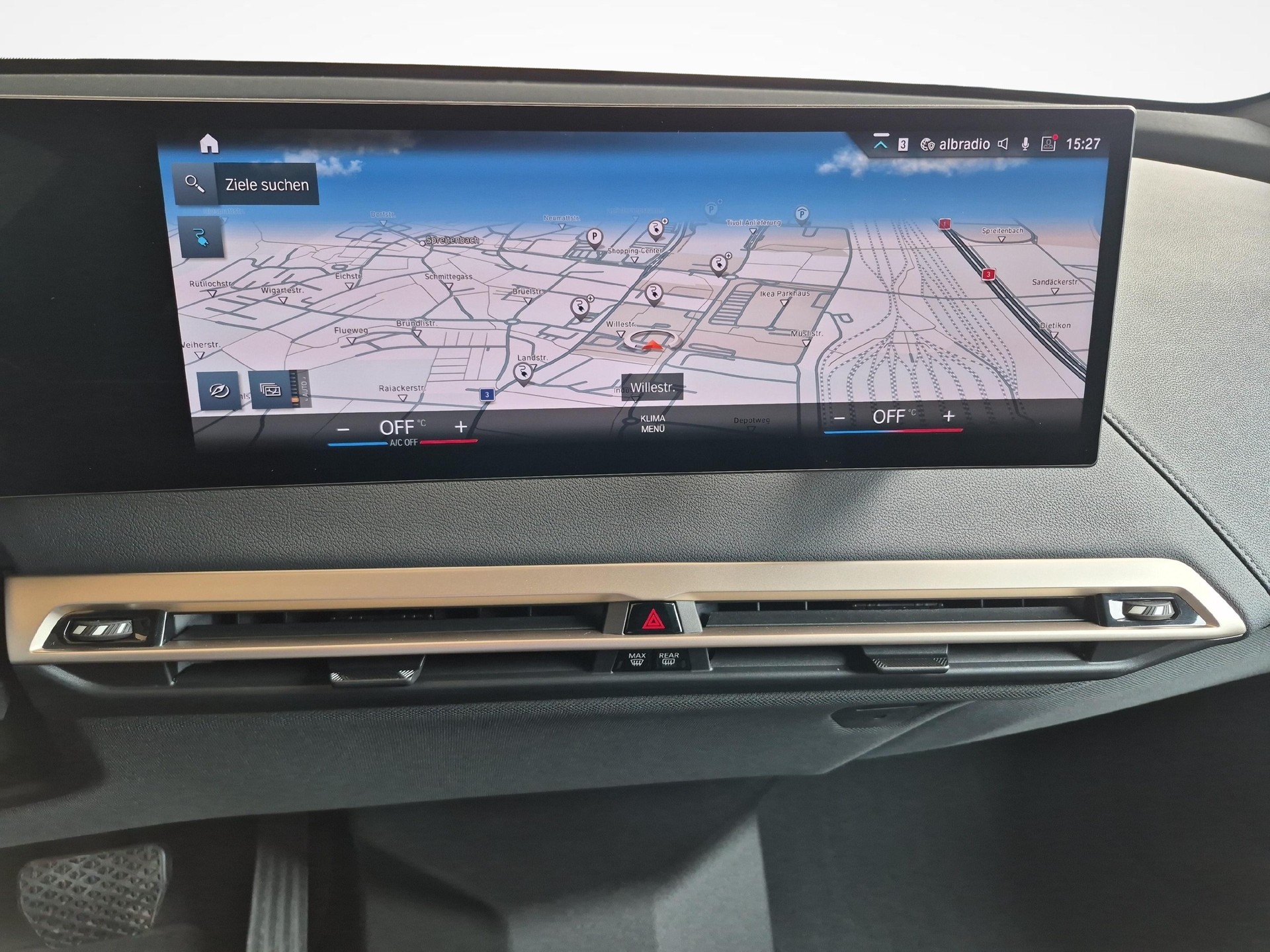 BMW iX M60 / ab 0,99% Leasing bei Abschluss einer Protect Autoversicherung-image-14