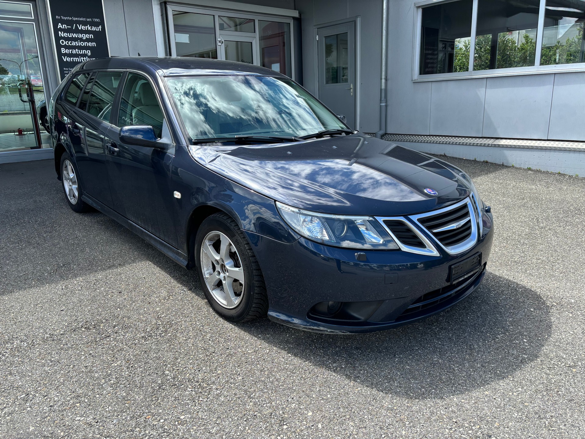 SAAB 9-3 2.0t BioPower Vector Automatic-image-8