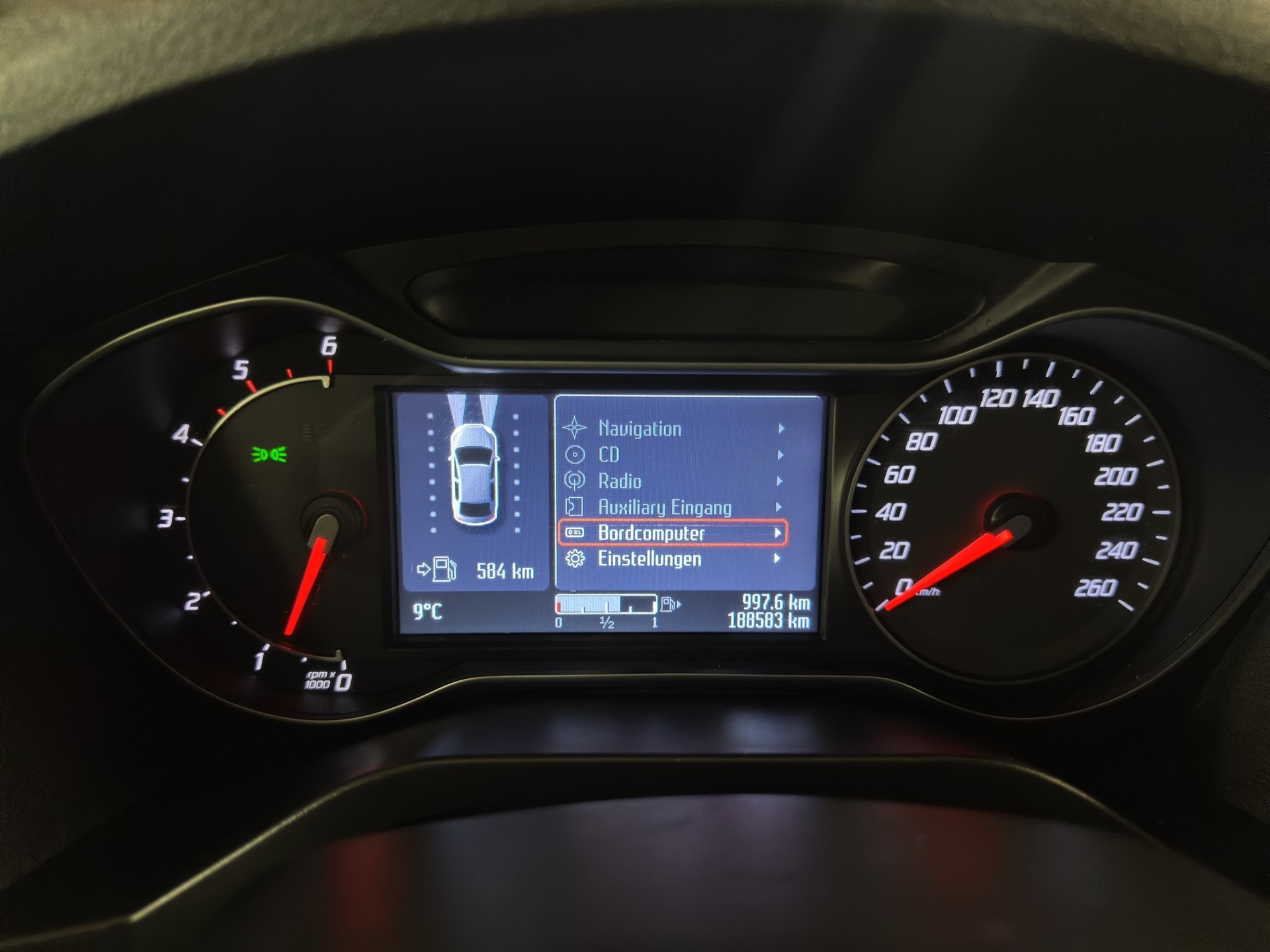 FORD S-Max 2.2 TDCi Titanium-image-14