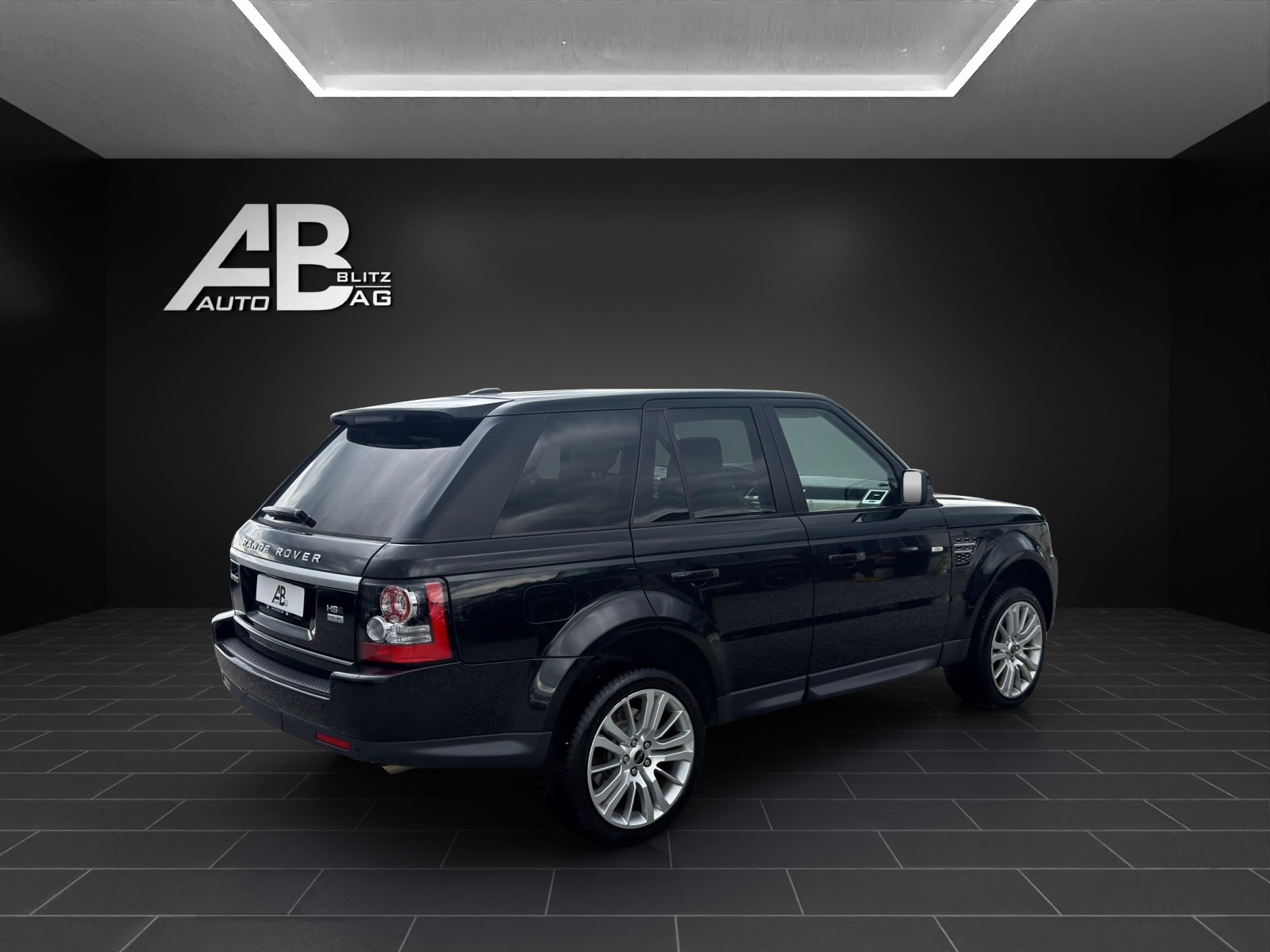 LAND ROVER Range Rover Sport 3.0 TDV6 HSE Automatic mit 256 PS-image-4