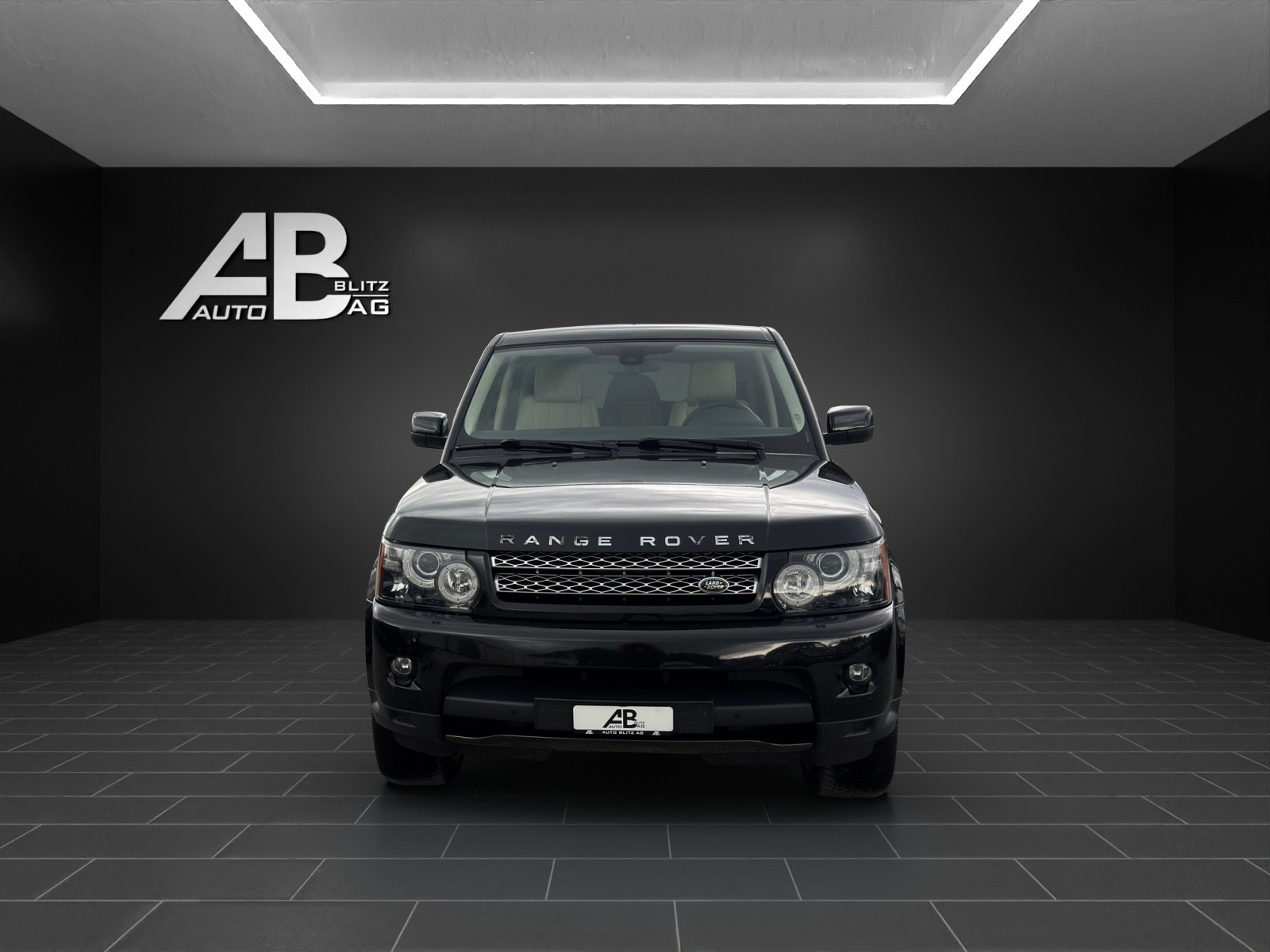 LAND ROVER Range Rover Sport 3.0 TDV6 HSE Automatic mit 256 PS-image-0