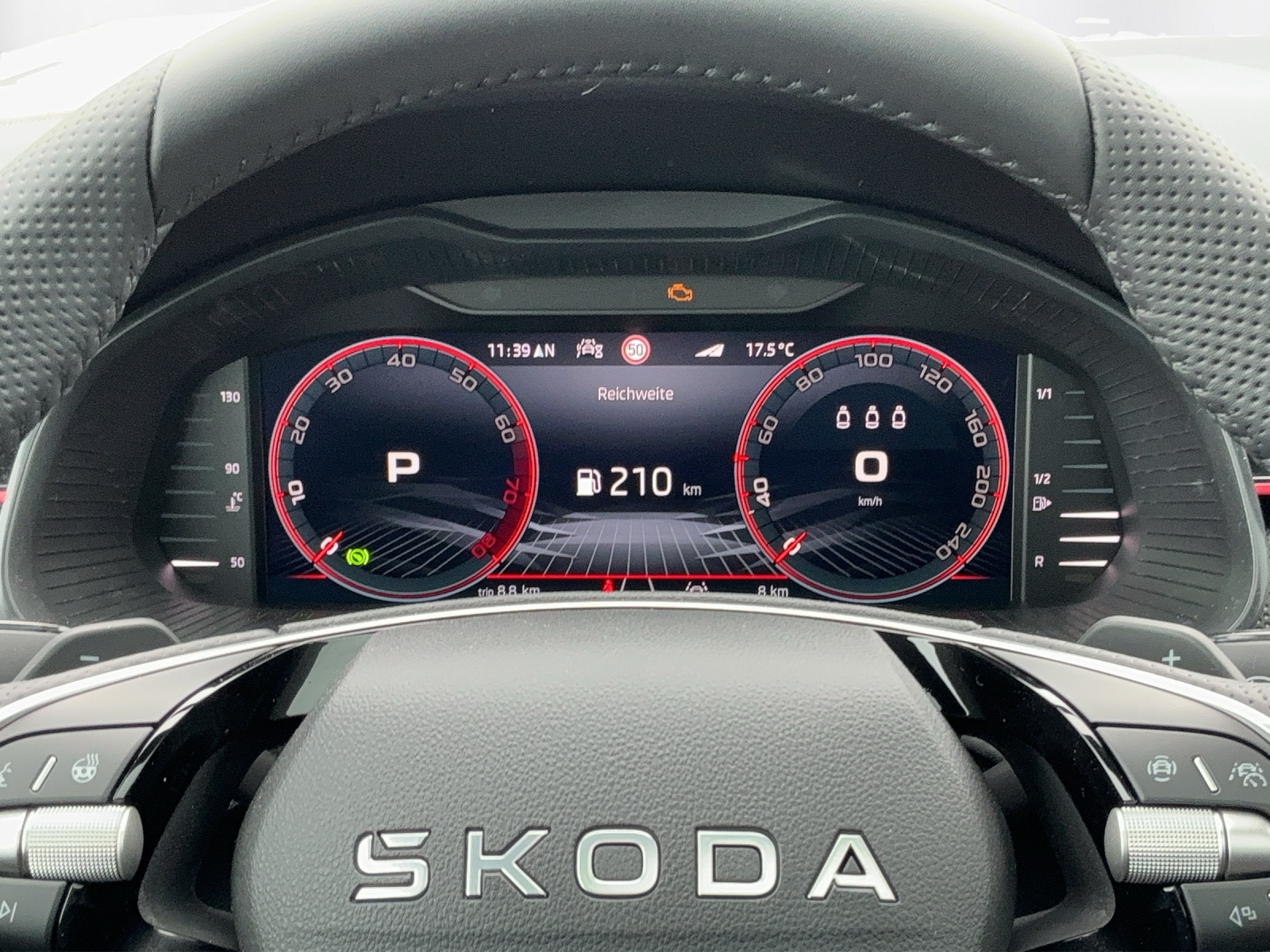 SKODA Scala 1.5 TSI Monte Carlo DSG-image-7