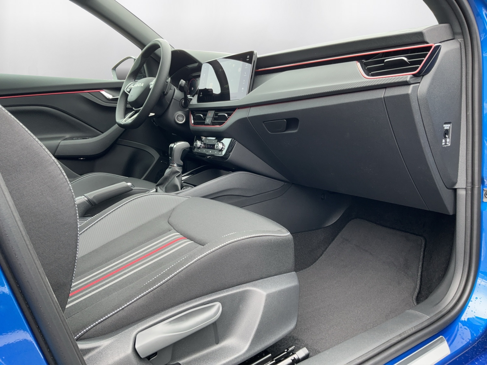 SKODA Scala 1.5 TSI Monte Carlo DSG-image-12