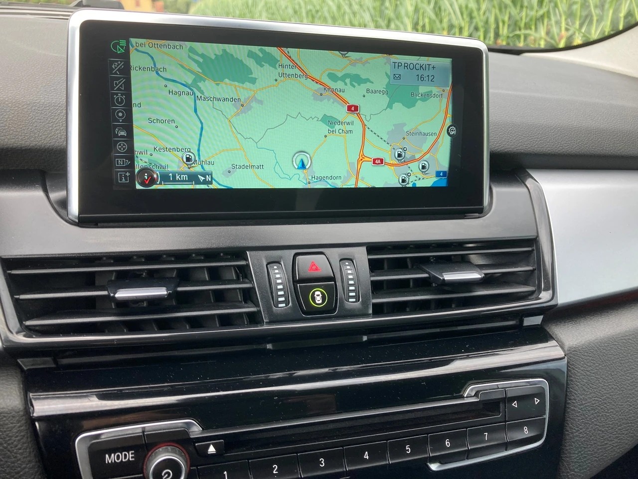 BMW 218d Gran Tourer Steptronic-image-9