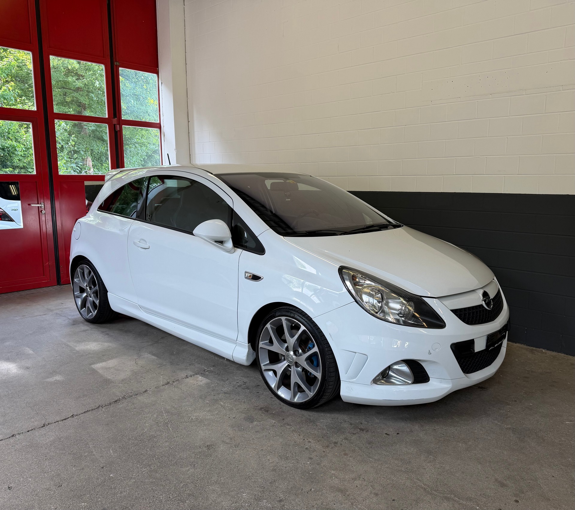 OPEL Corsa 1.6 Turbo OPC //NEU AB MFK!-image-0