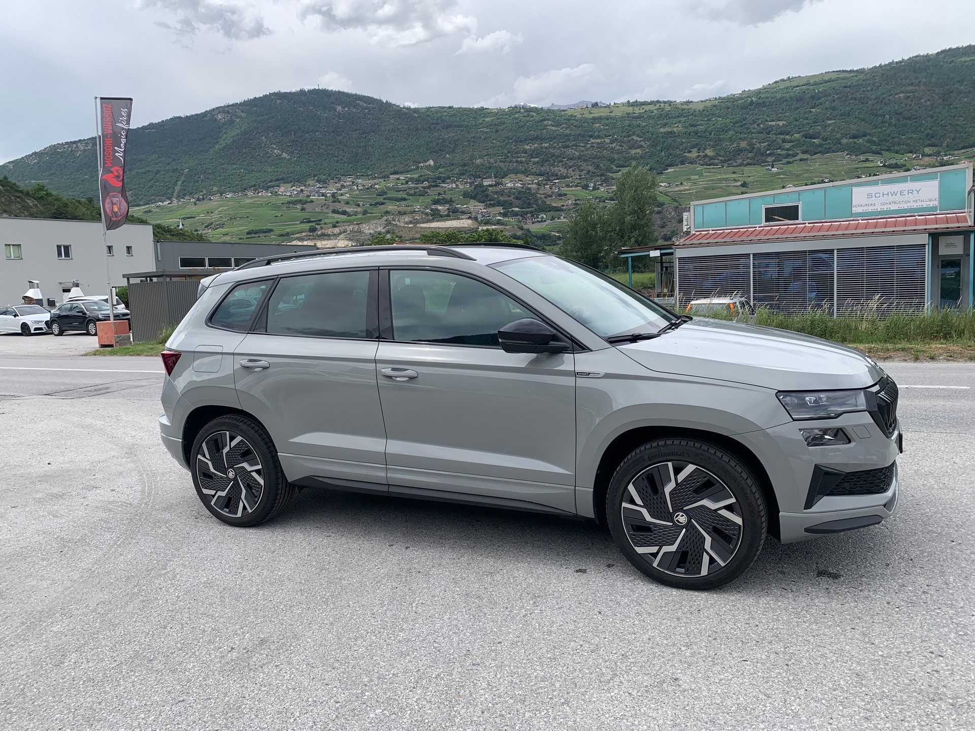 SKODA Karoq 2.0 TDI CR SportLine 4x4 DSG-image-3