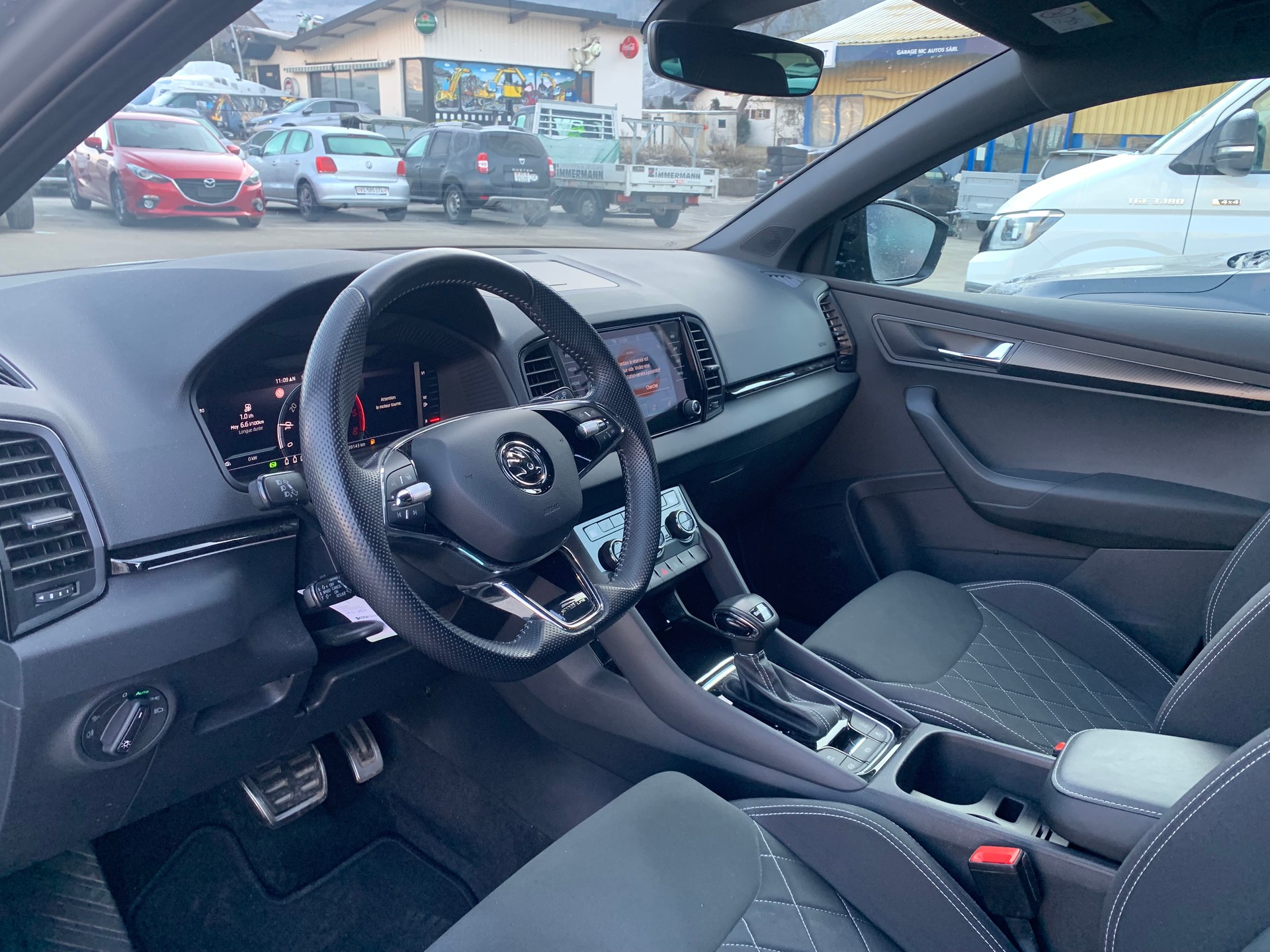 SKODA Karoq 2.0 TDI CR SportLine 4x4 DSG-image-10