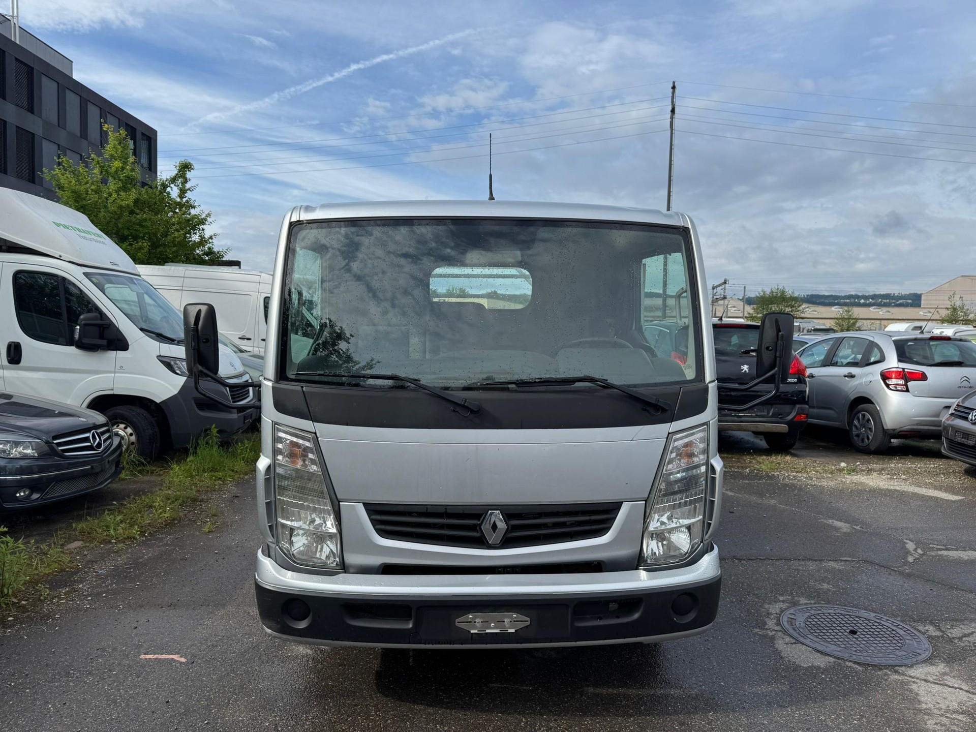 RENAULT Maxity 130.35 Avantage 3 Seiten kipper-image-0
