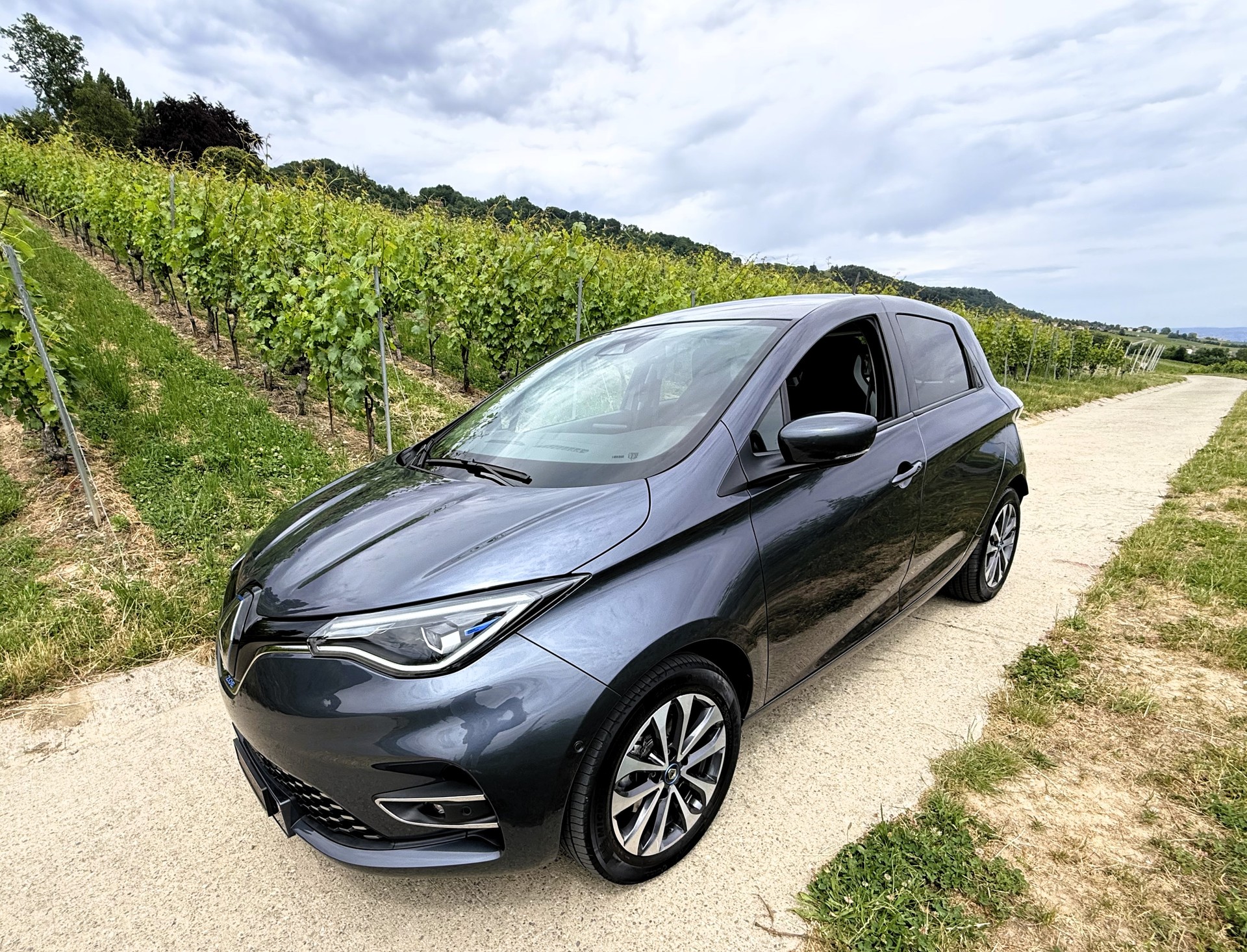 RENAULT Zoe Intens R135 (incl. Batterie)-image-0