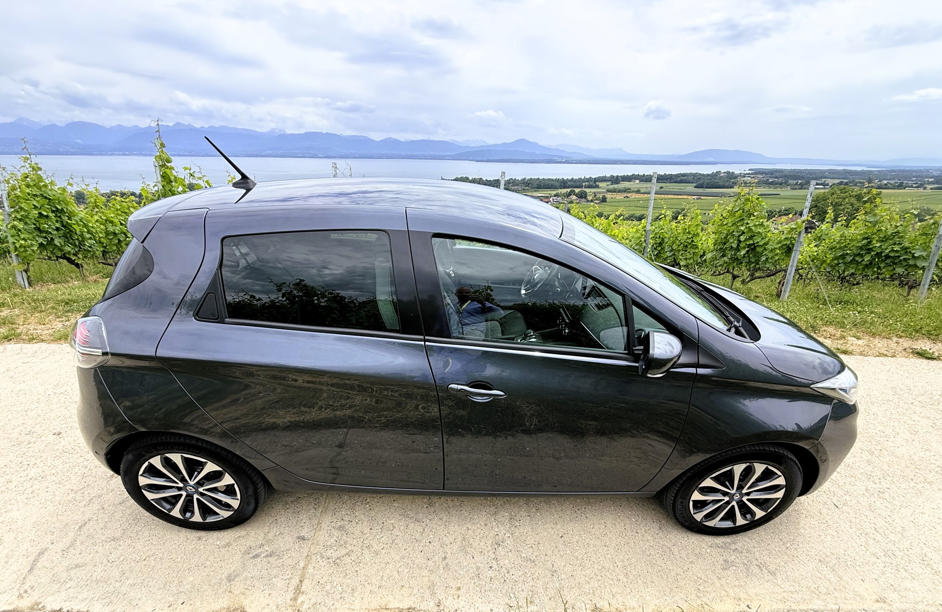 RENAULT Zoe Intens R135 (incl. Batterie)-image-6