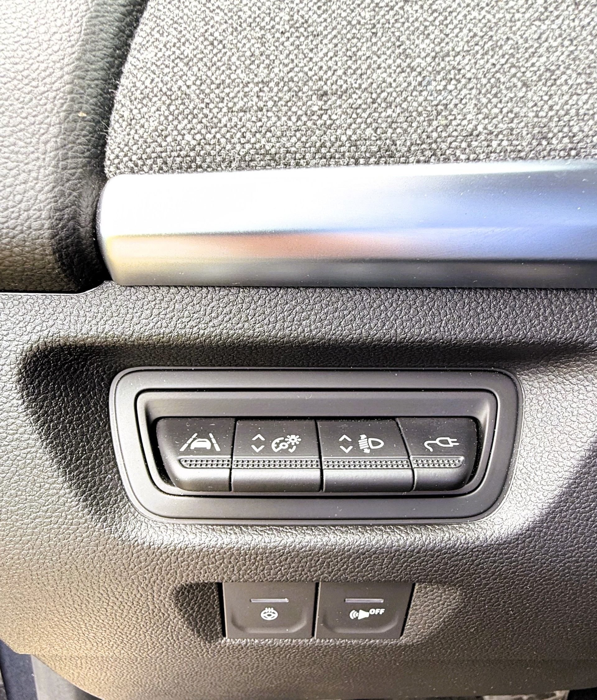 RENAULT Zoe Intens R135 (incl. Batterie)-image-16