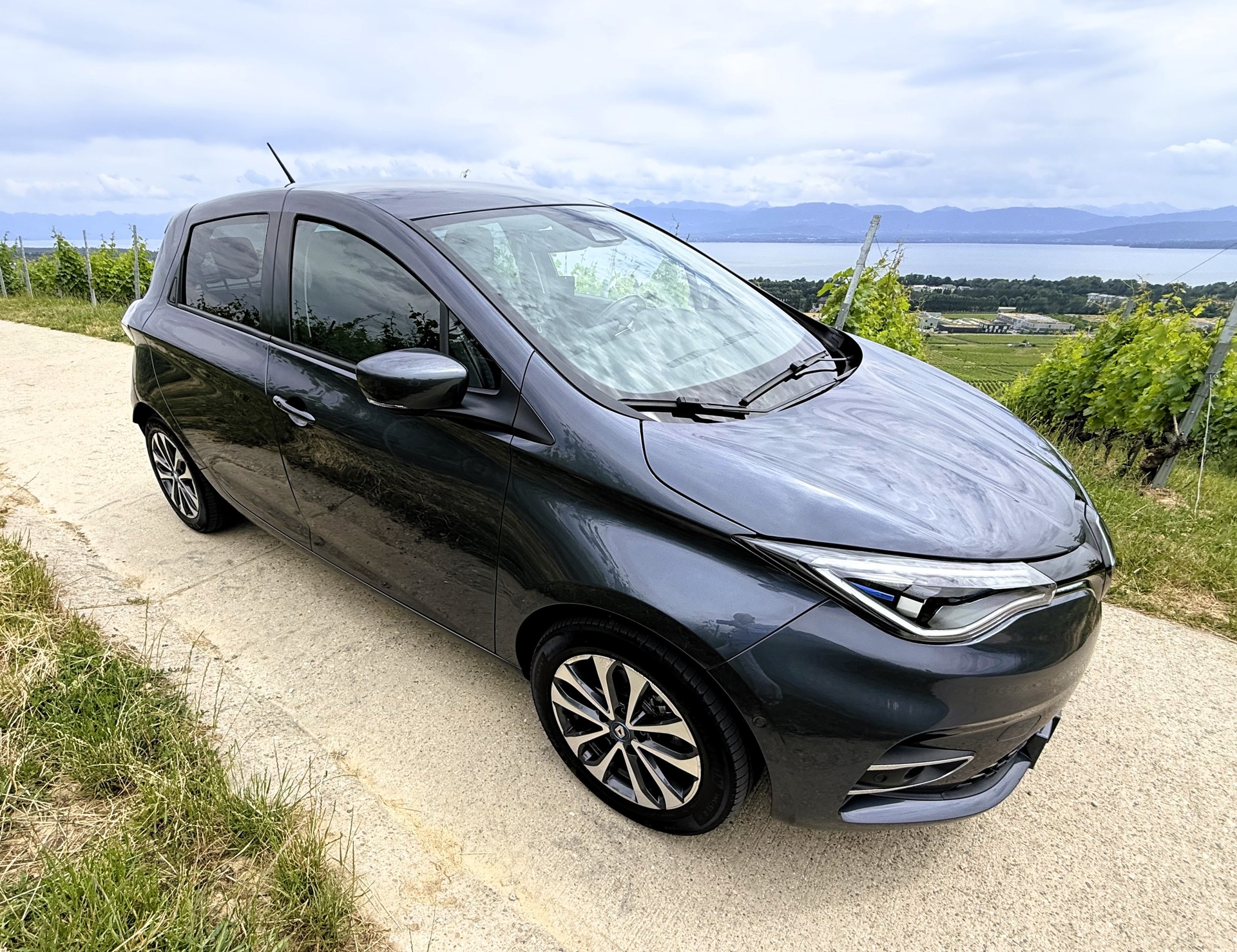 RENAULT Zoe Intens R135 (incl. Batterie)-image-4