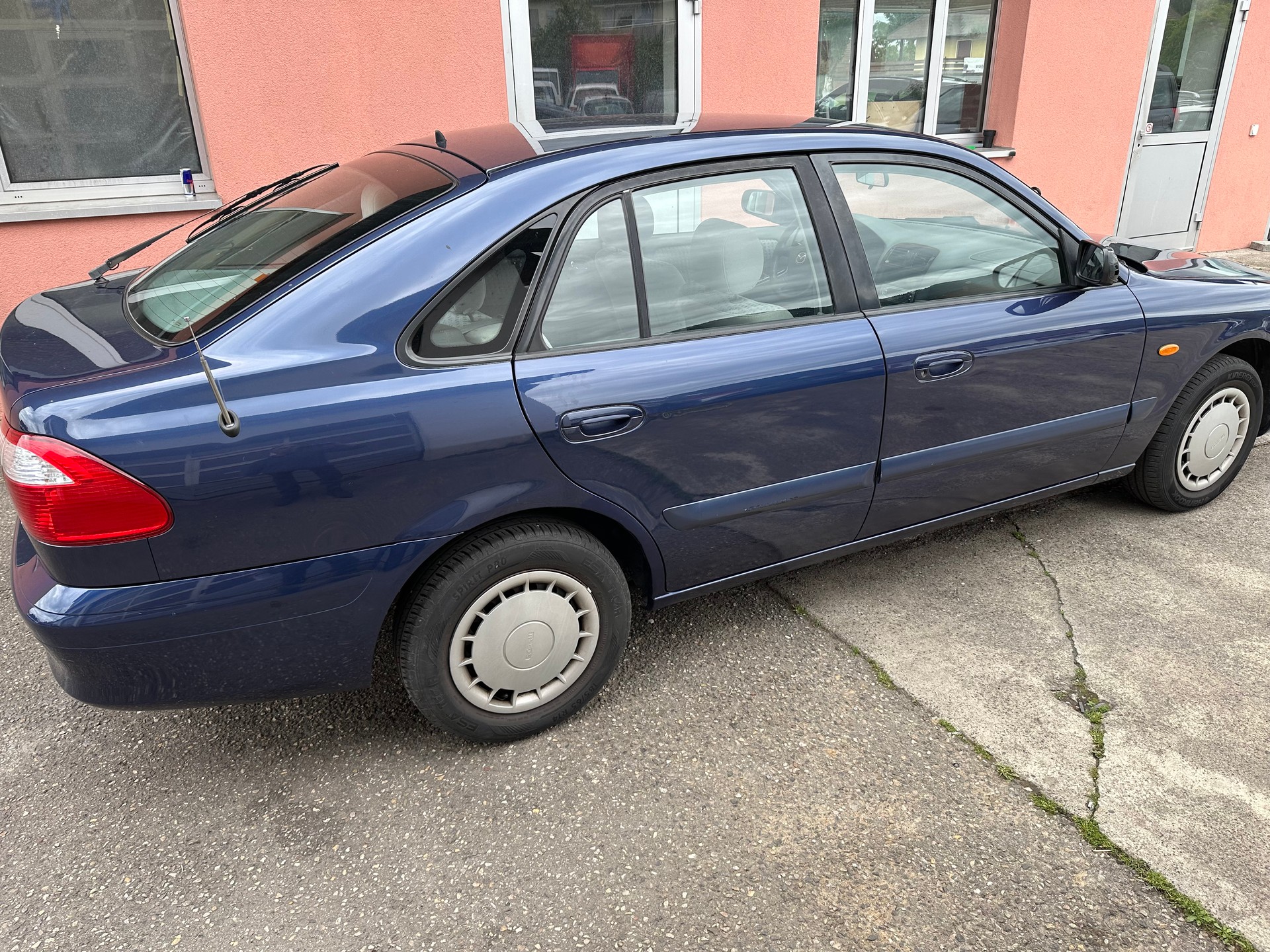 MAZDA 626 2.0i-16V HPV-image-3