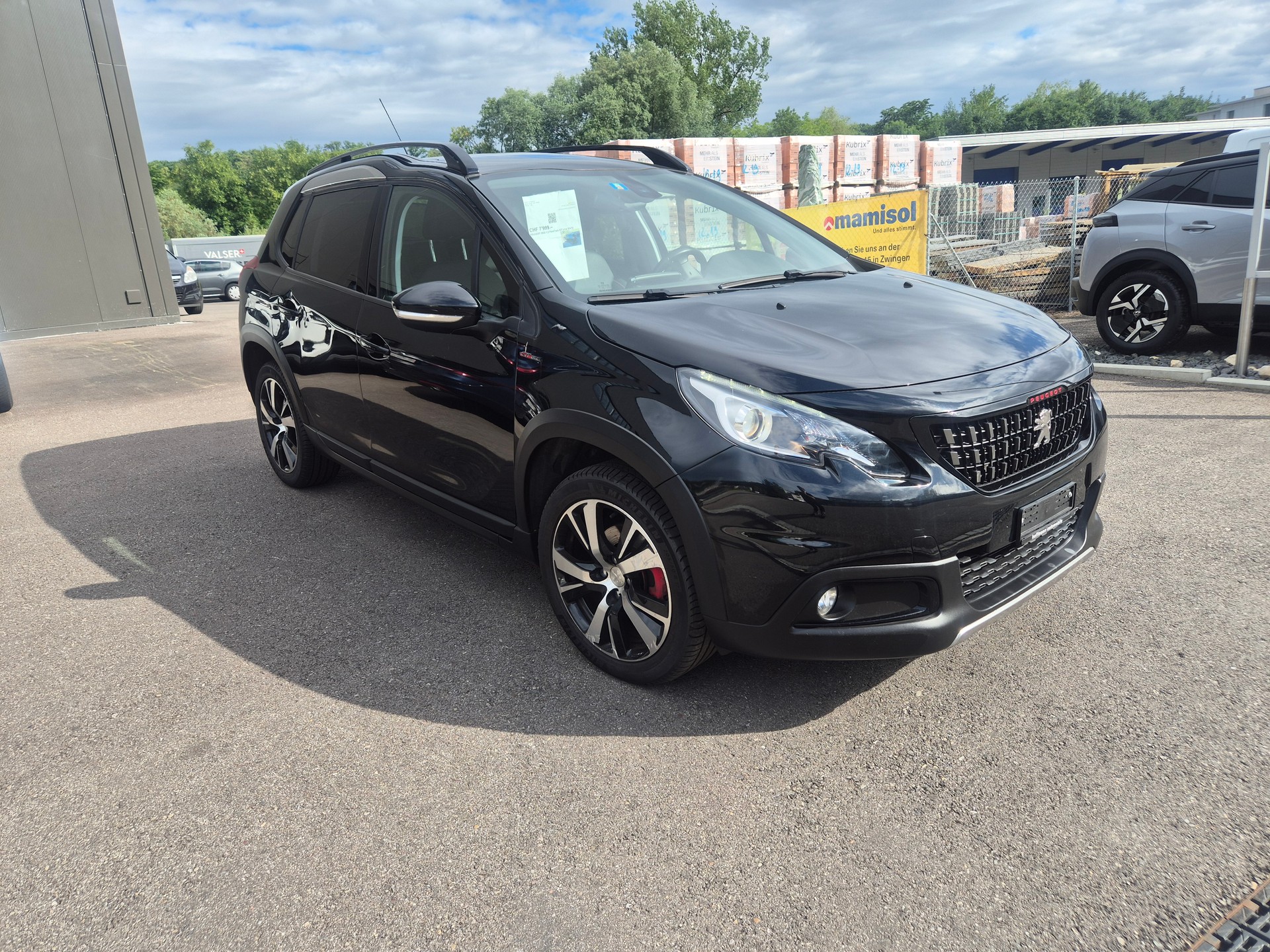 PEUGEOT 2008 1.2 PureTech GT Line EAT6-image-1