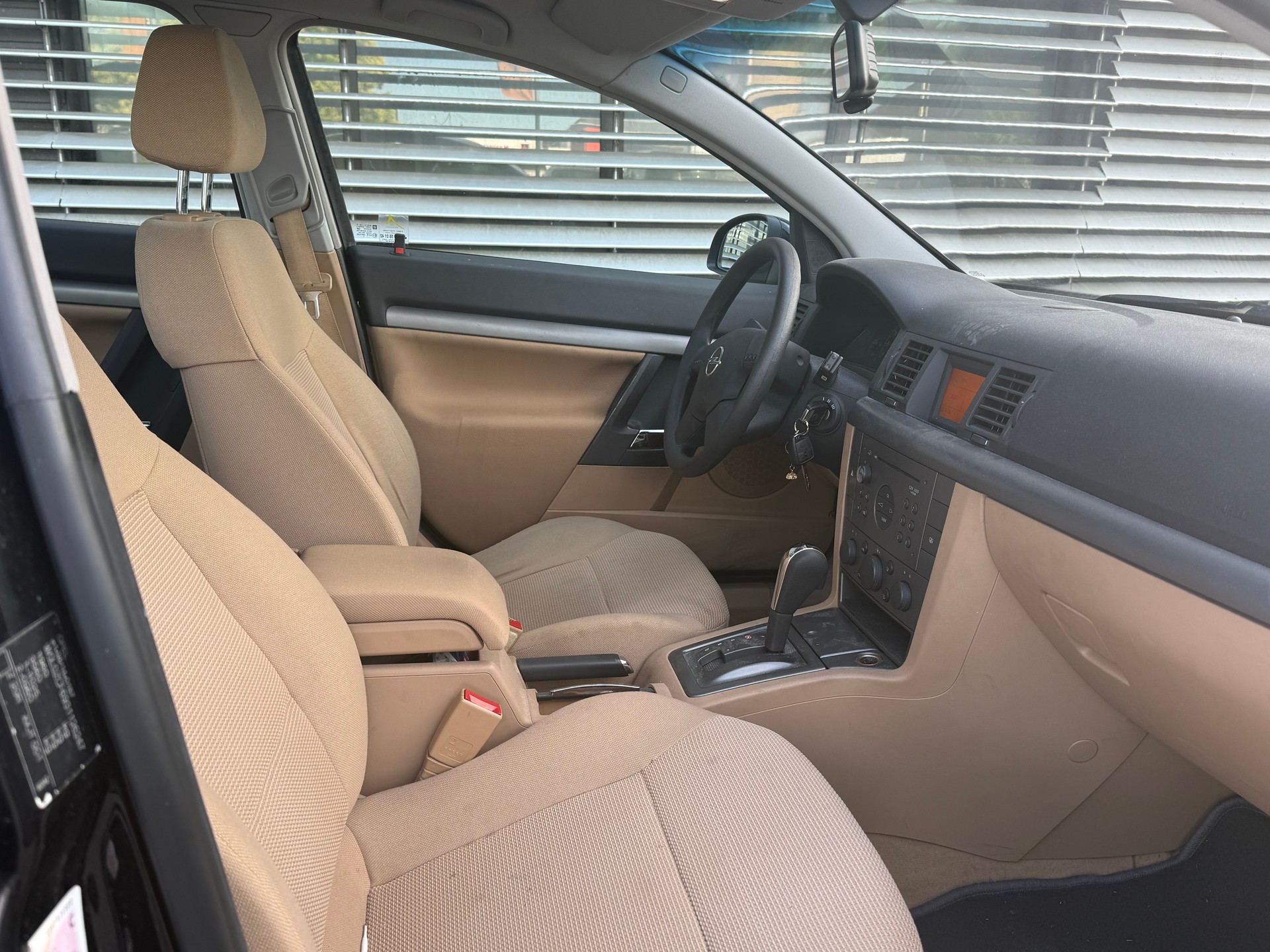 OPEL Vectra GTS 2.2 Elegance-image-7