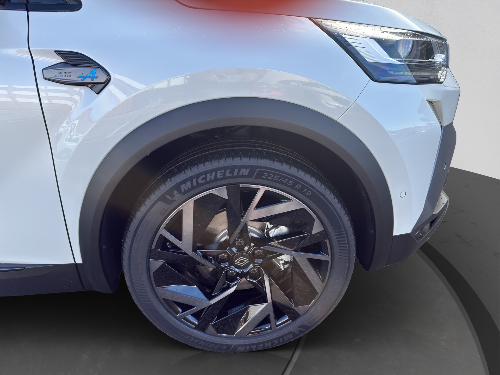 RENAULT Captur 1.8 E-Tech 160 Esprit Alpine DHT-image-14
