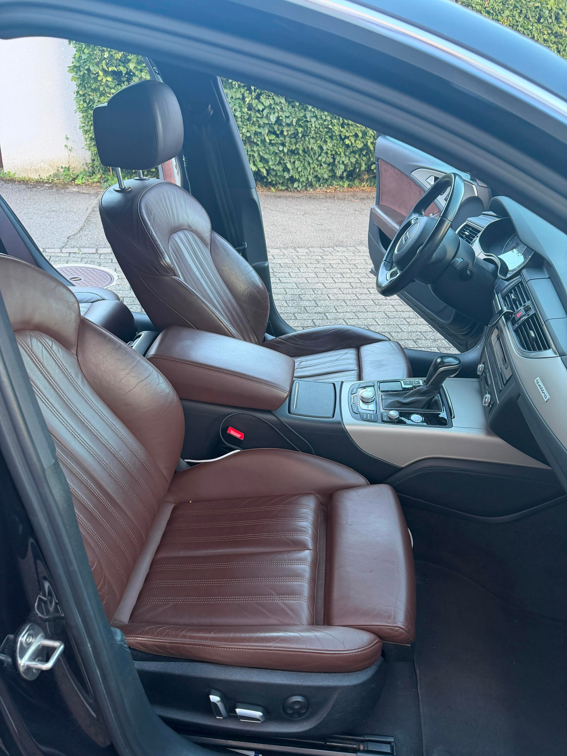 AUDI A6 Avant 3.0 TFSI V6 quattro S-tronic-image-10