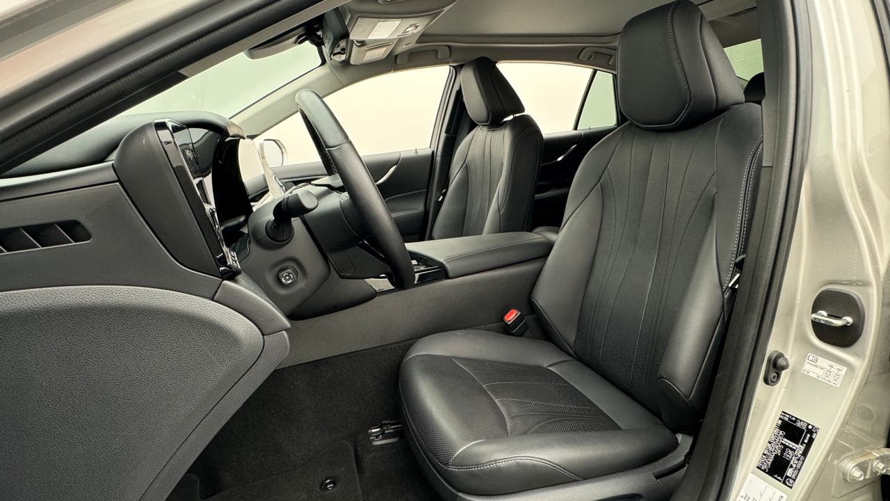 TOYOTA Mirai Fuel cell Platinum-image-4