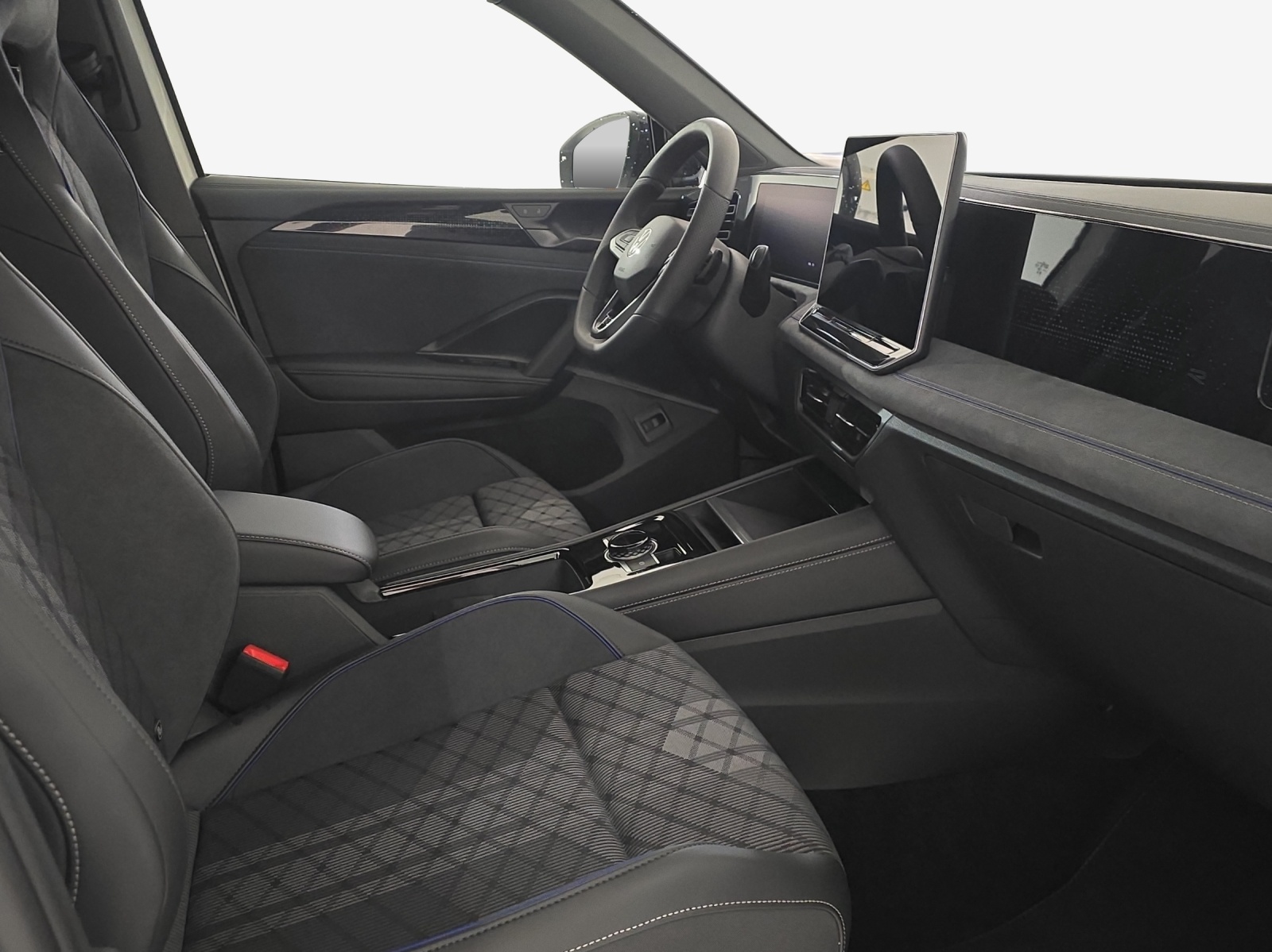 VW Tiguan 2.0 TDI SCR R-Line 4Motion DSG-image-14