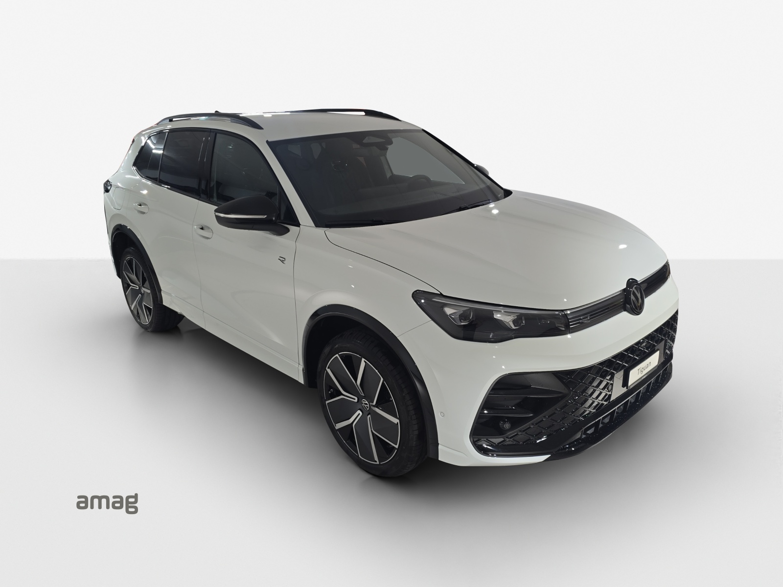 VW Tiguan 2.0 TDI SCR R-Line 4Motion DSG-image-13