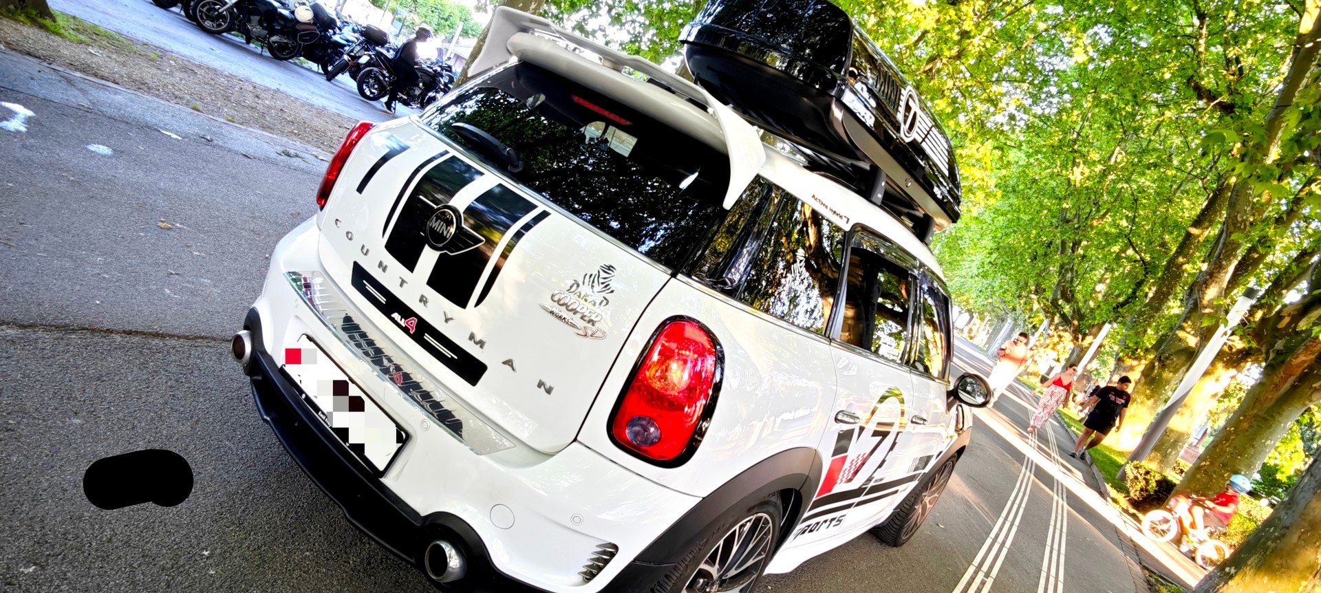 MINI 2.0 SD Cooper ALL4-image-3