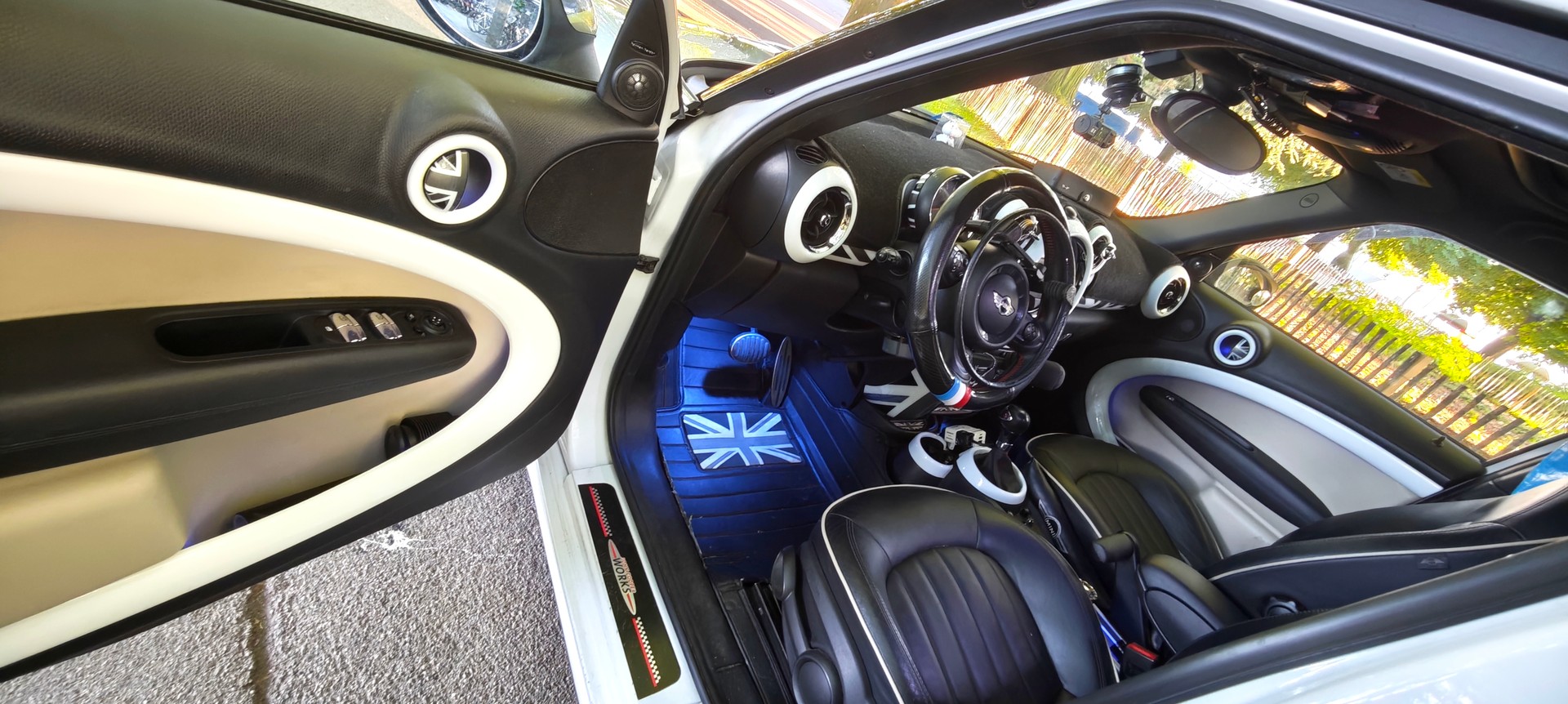MINI 2.0 SD Cooper ALL4-image-4