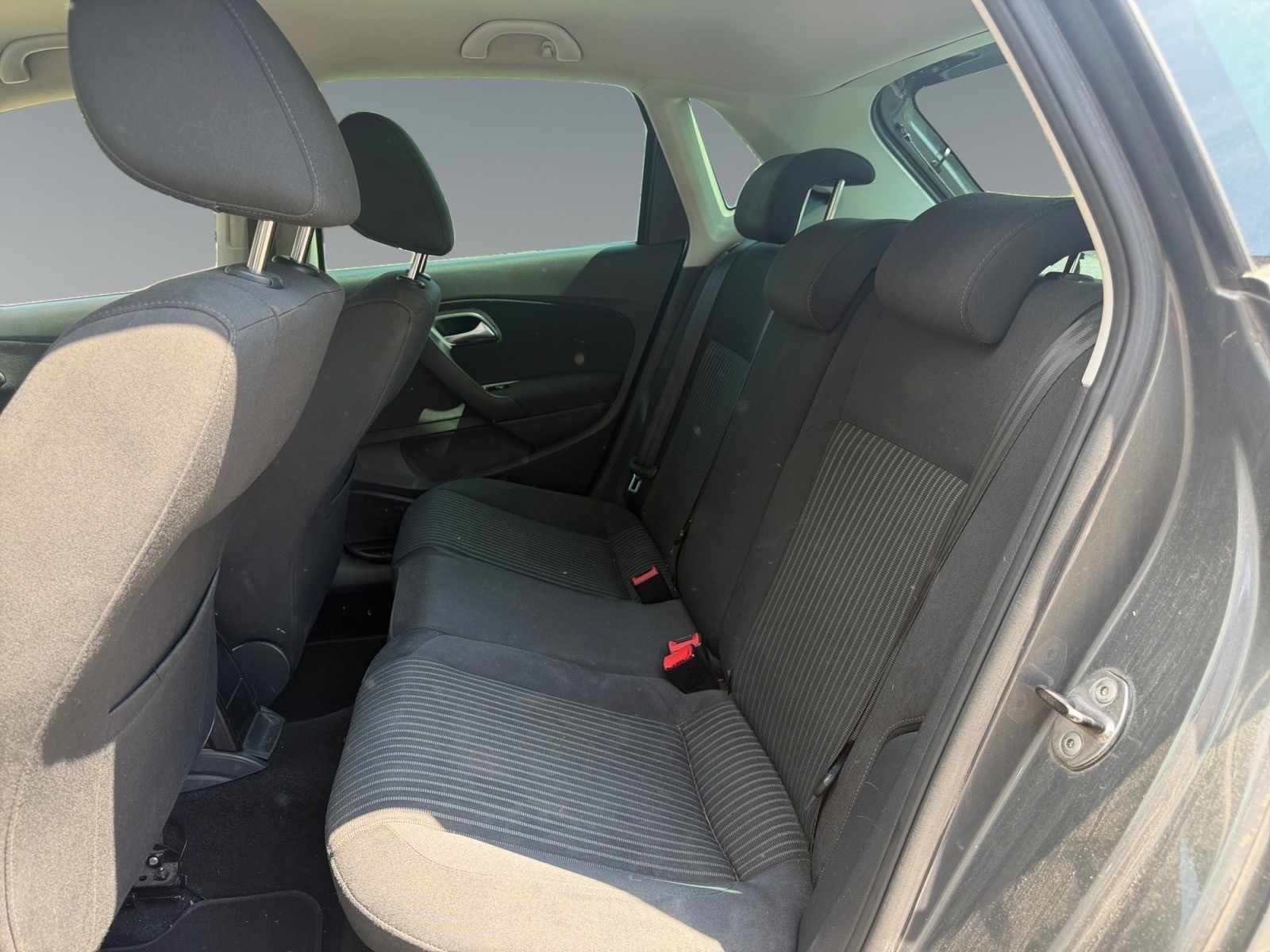 VW Polo 1.2 TSI Comfortline DSG*FRISCH MFK*FRISCH SERVICE*-image-9