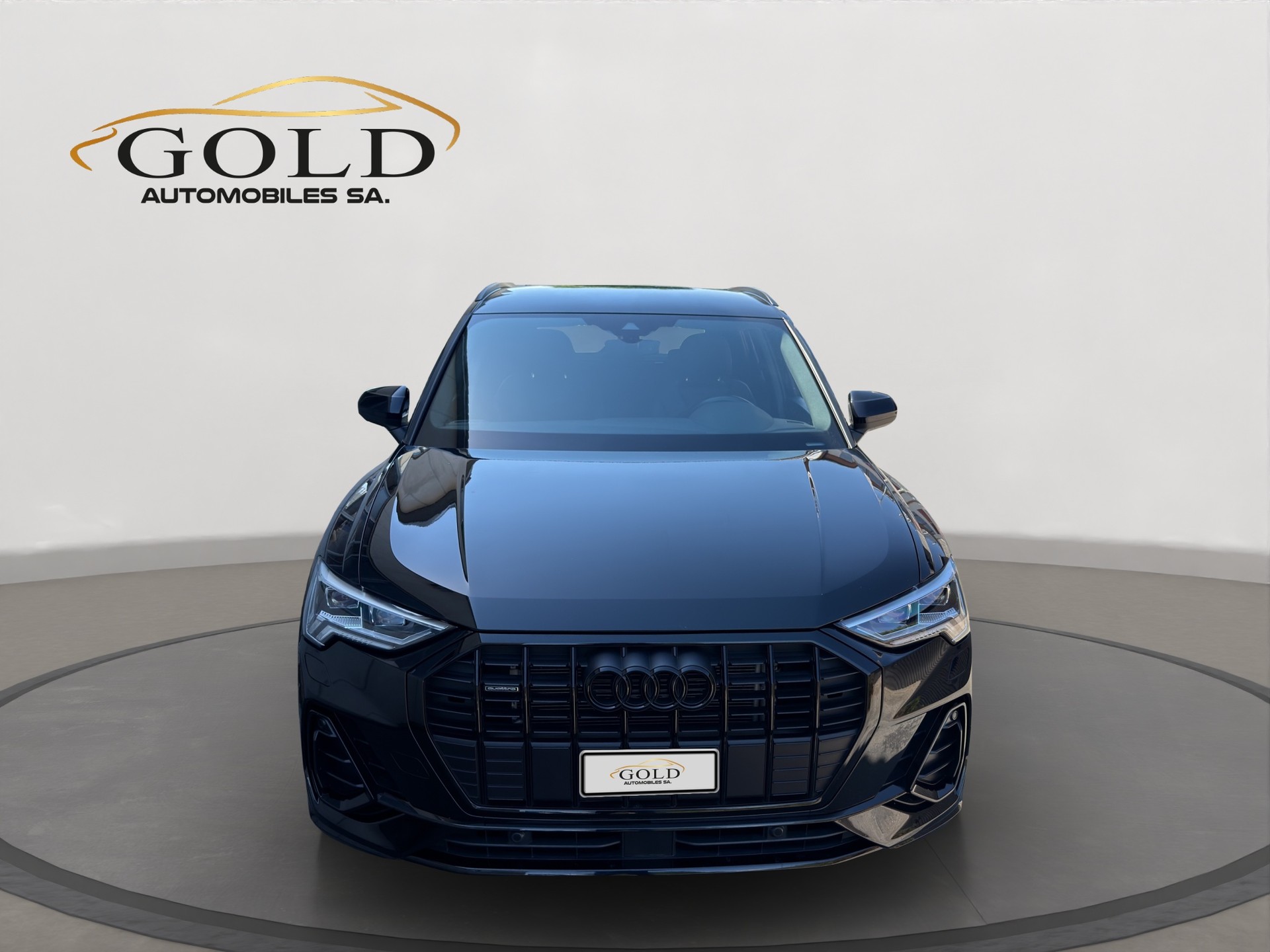 AUDI Q3 40 TDI S line quattro S-tronic-image-13