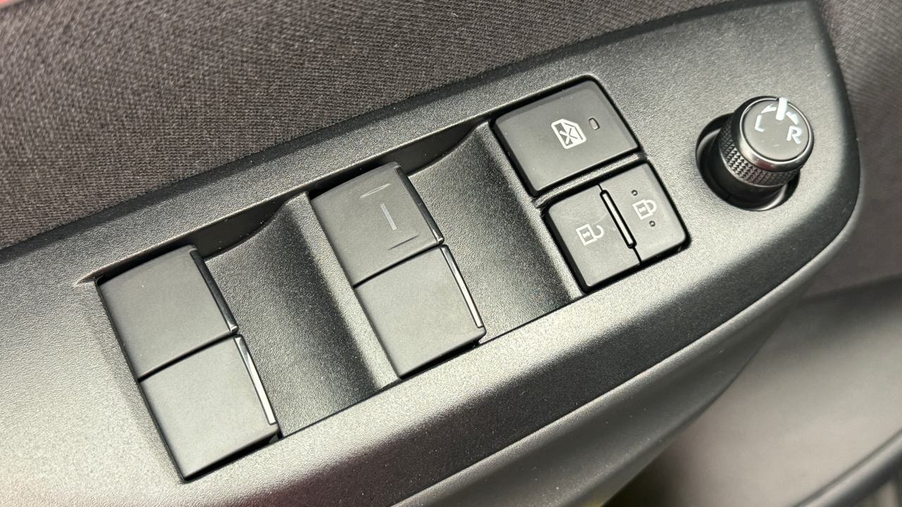 TOYOTA Yaris Cross 1.5 Style e-CVT-image-8