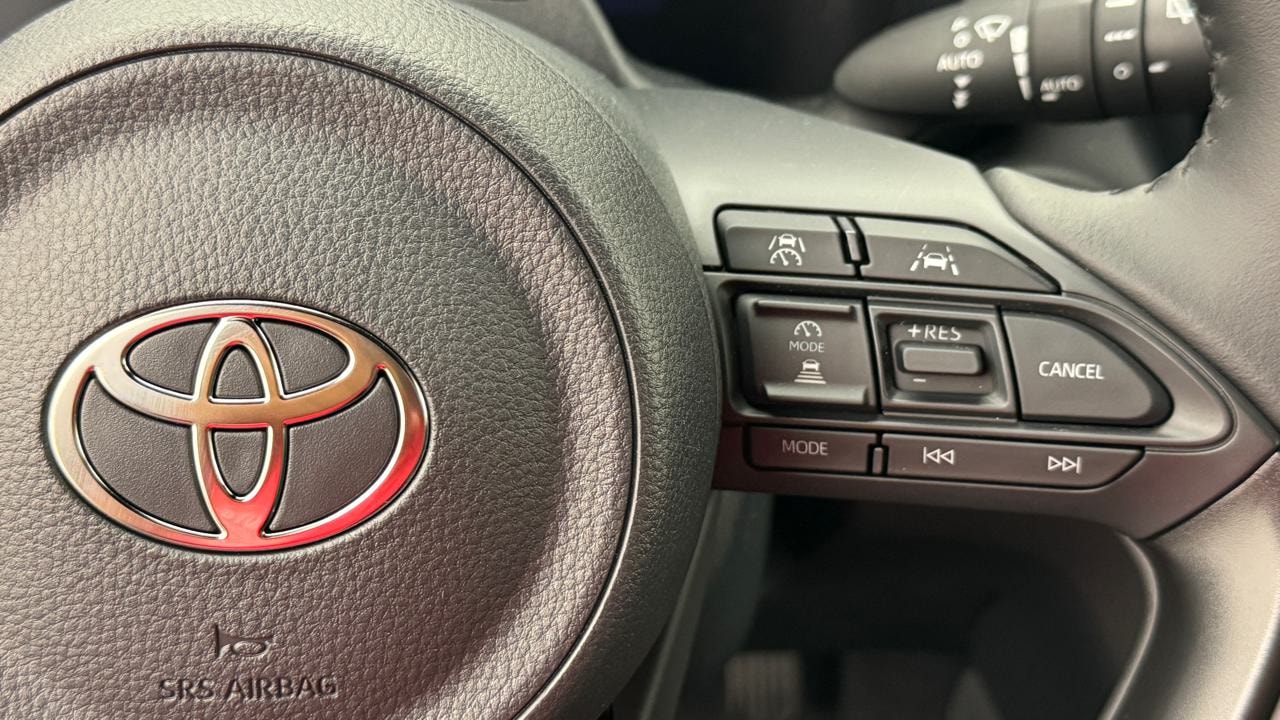 TOYOTA Yaris Cross 1.5 Style e-CVT-image-9