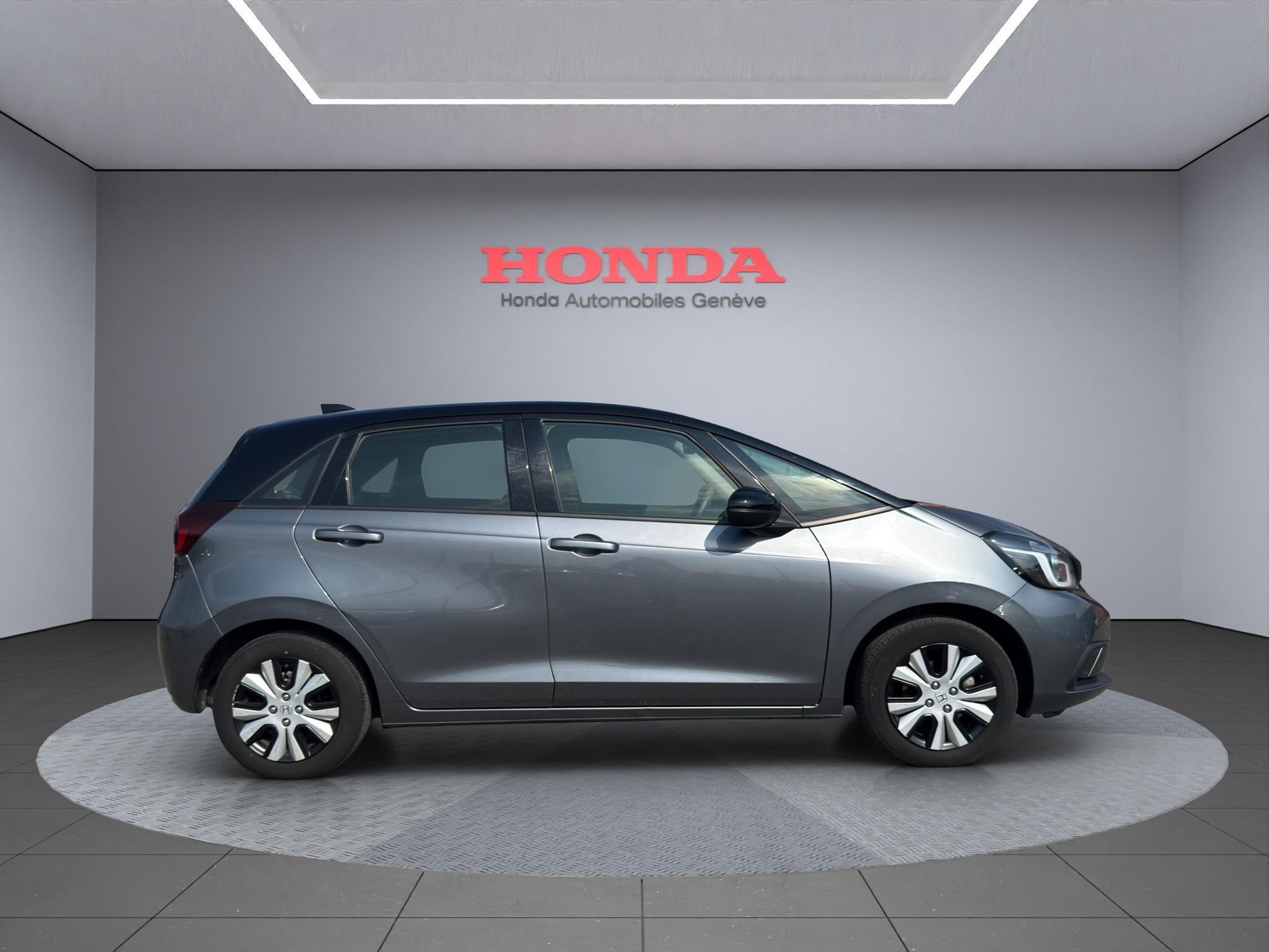HONDA Jazz 1.5 i-MMD Elegance-image-0