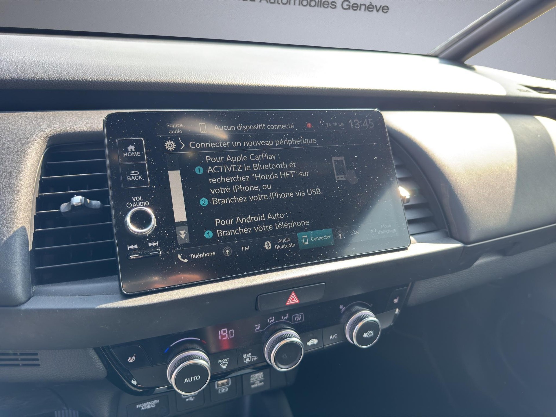 HONDA Jazz 1.5 i-MMD Elegance-image-12