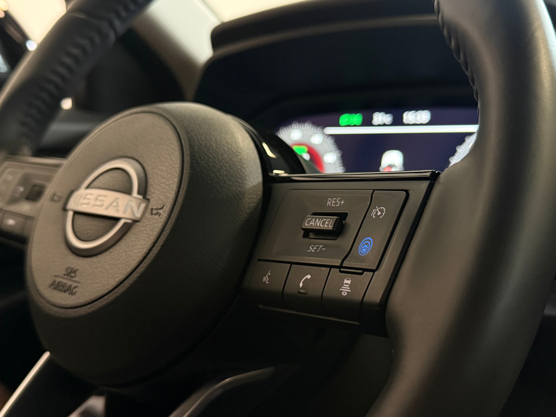 NISSAN X-Trail 1.5 VC-T e-Power 4WD N-Trek-image-7
