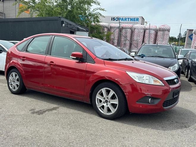 FORD Focus 2.0i Titanium Automatic-image-0