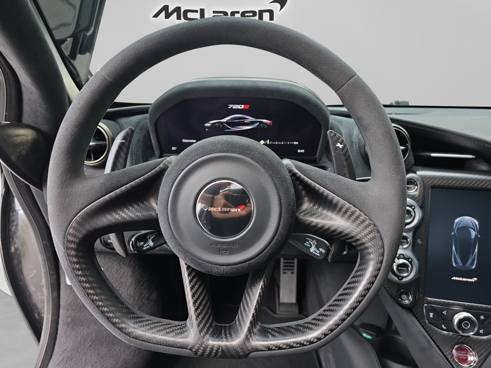 McLAREN 720S Coupé Performance 4.0 V8 SSG-image-12