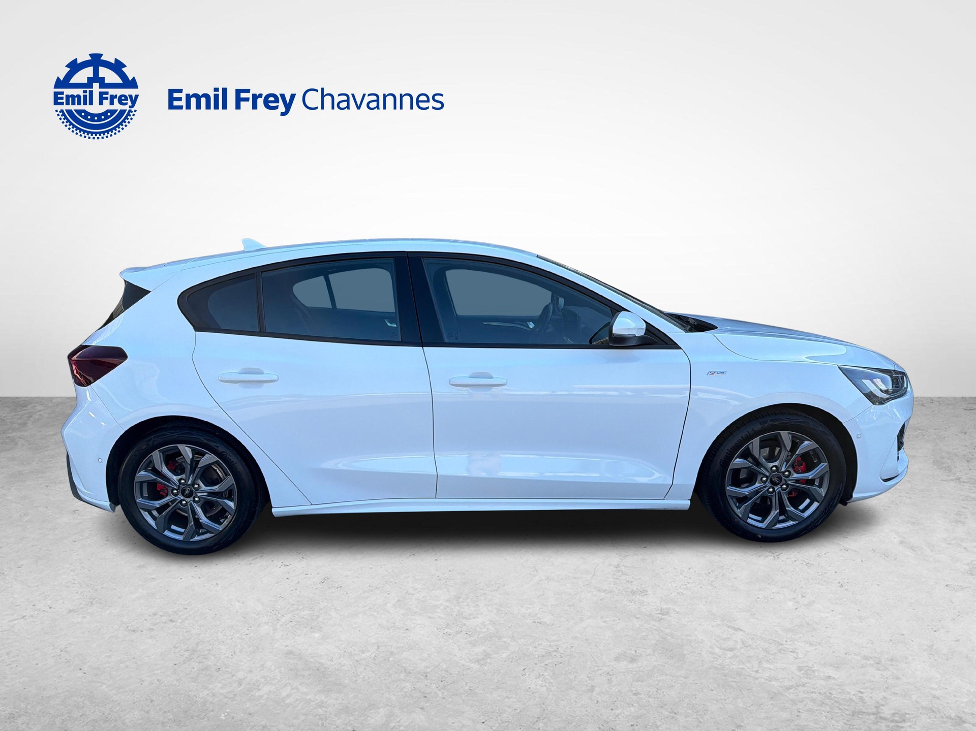 FORD Focus 1.0i EcoB Hybrid 125 ST-Line-image-3