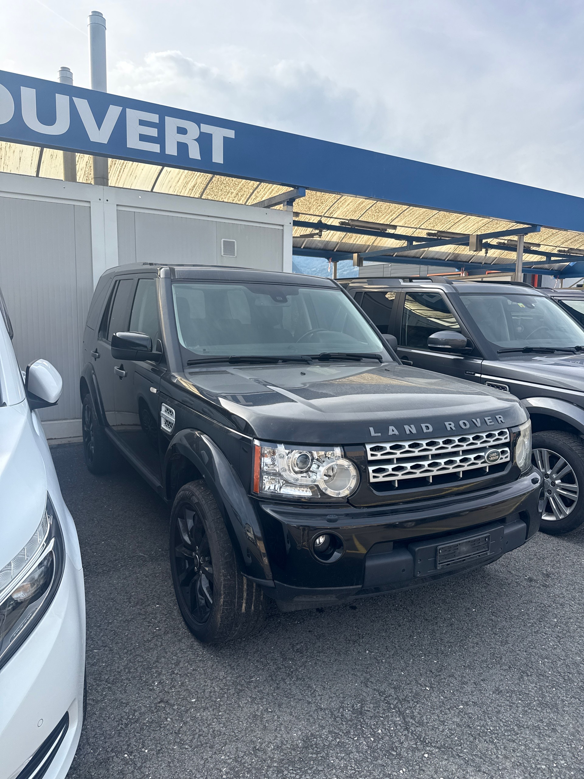 LAND ROVER DISCOVERY-image-0