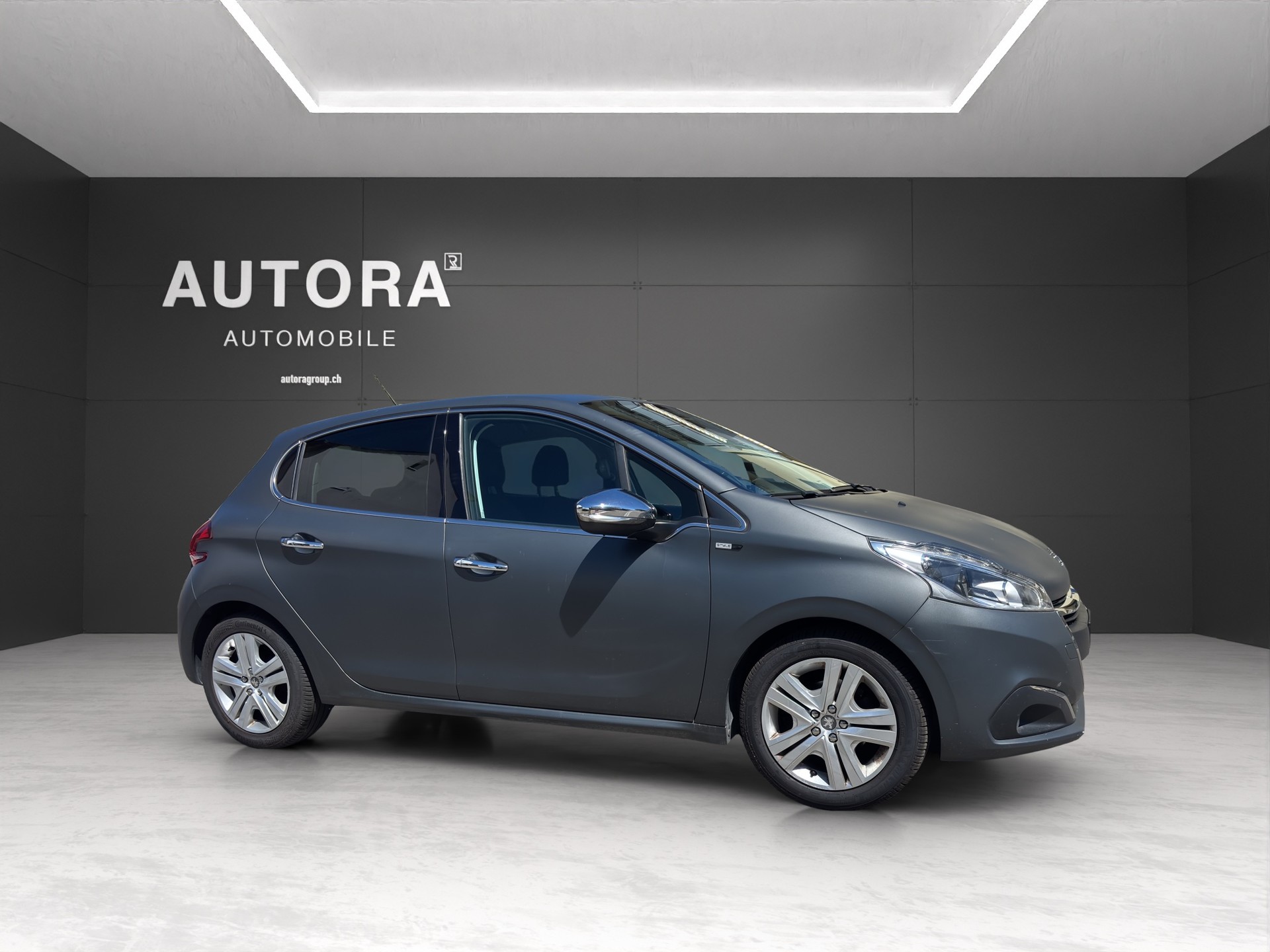 PEUGEOT 208 1.2 PureTech Style-image-7