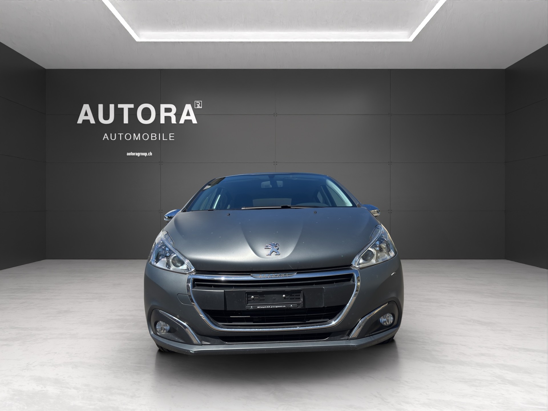 PEUGEOT 208 1.2 PureTech Style-image-4