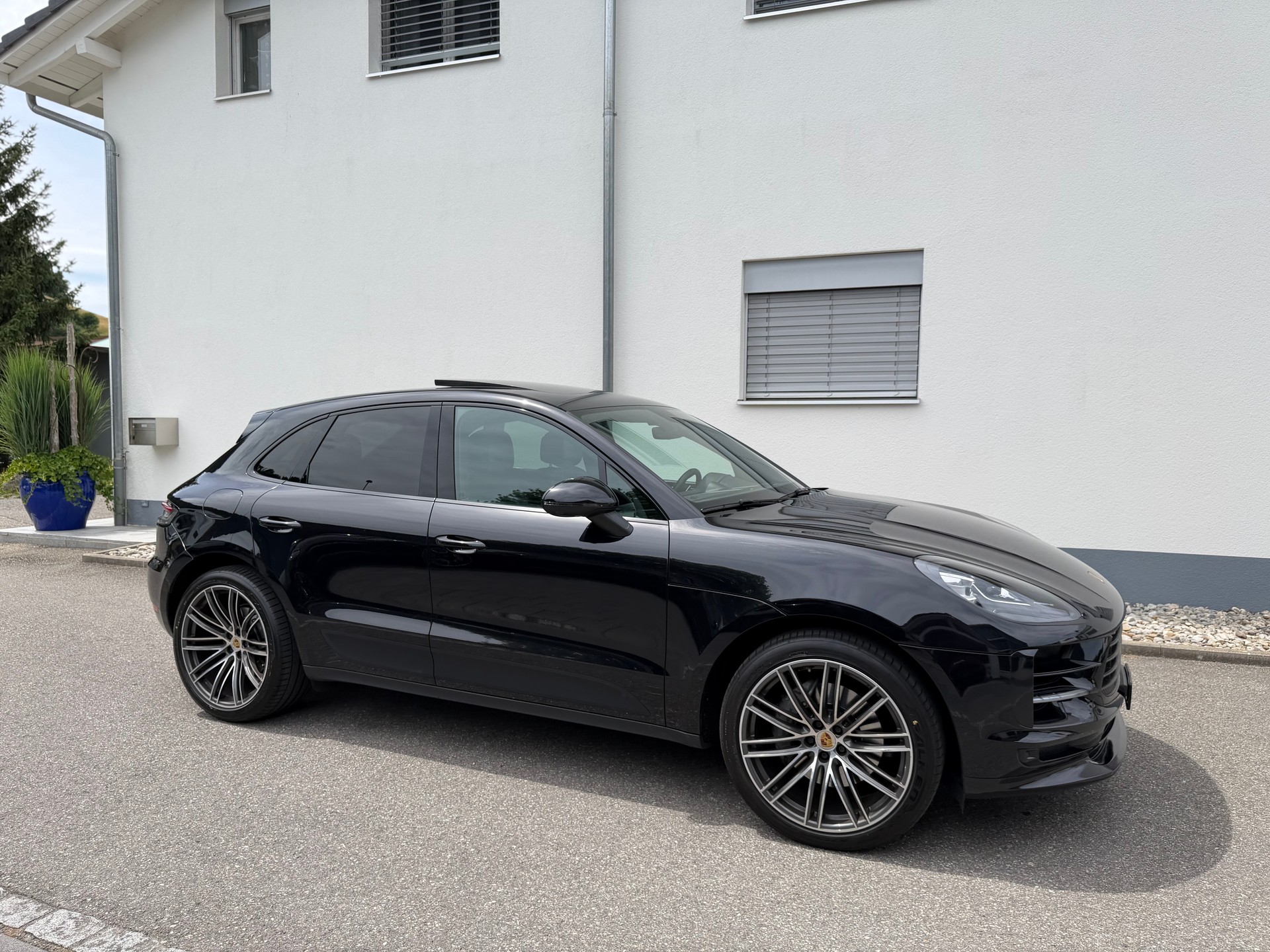 PORSCHE Macan S PDK-image-3