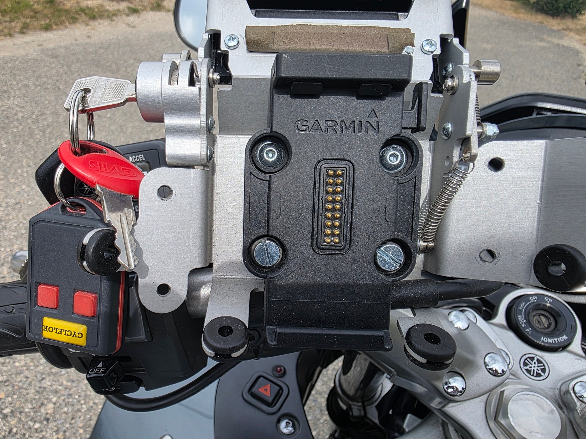 YAMAHA FJR 1300-image-8
