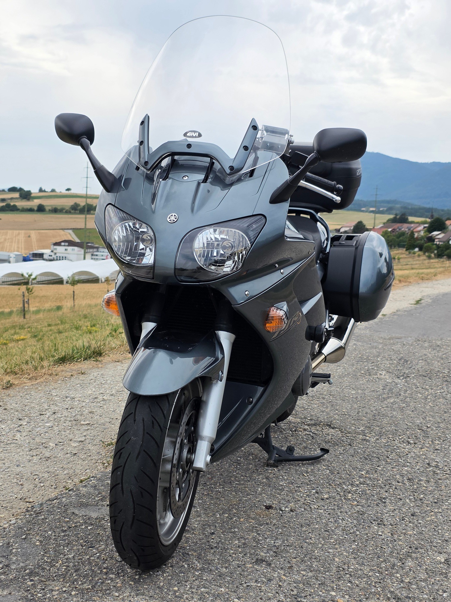 YAMAHA FJR 1300-image-2