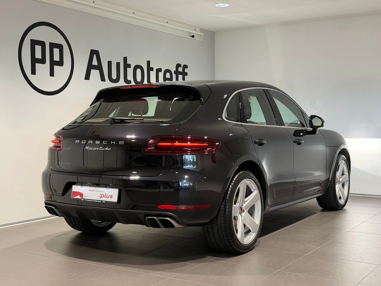PORSCHE Macan Turbo PDK-image-13