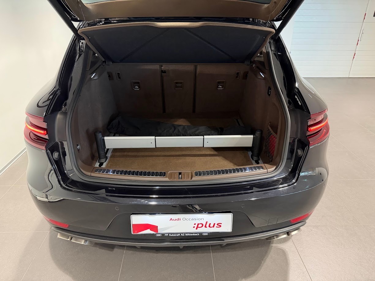 PORSCHE Macan Turbo PDK-image-11