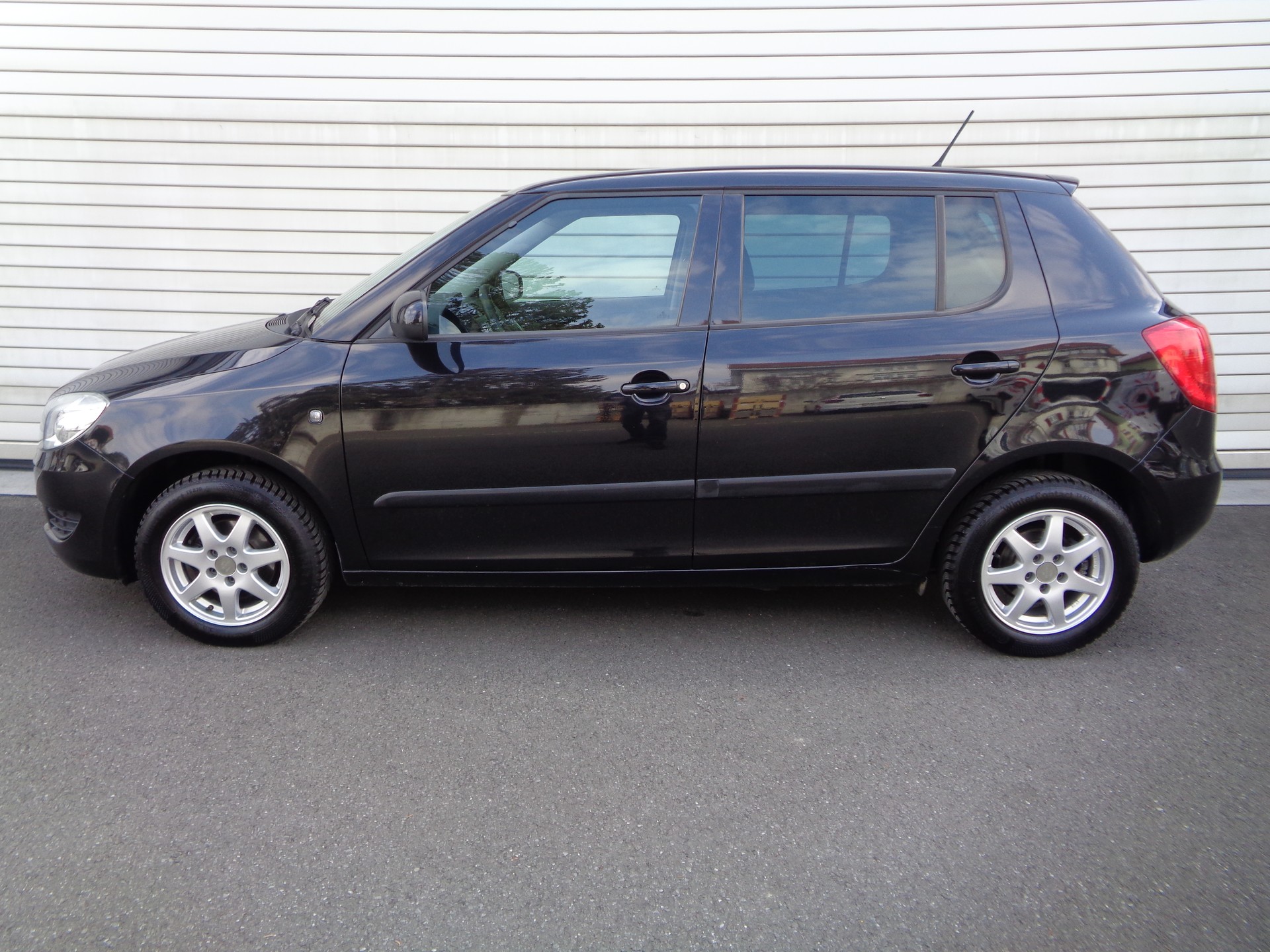 SKODA Fabia 1.2 TSI Ambition-image-4