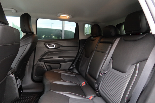 JEEP Compass 1.3 PHEV LimitAWD-image-7