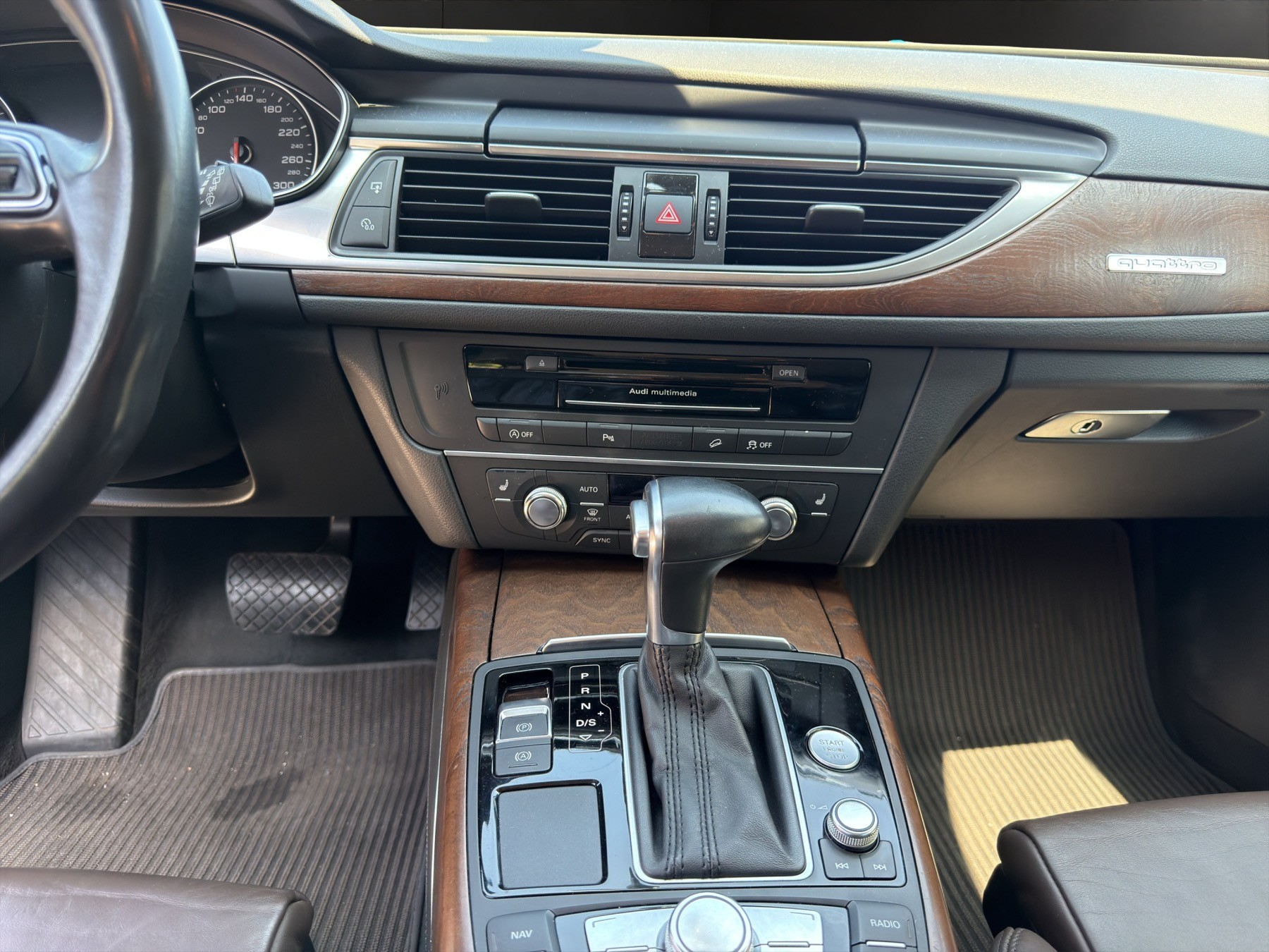 AUDI A6 allroad 3.0 BiTDI V6 quattro tiptronic-image-13