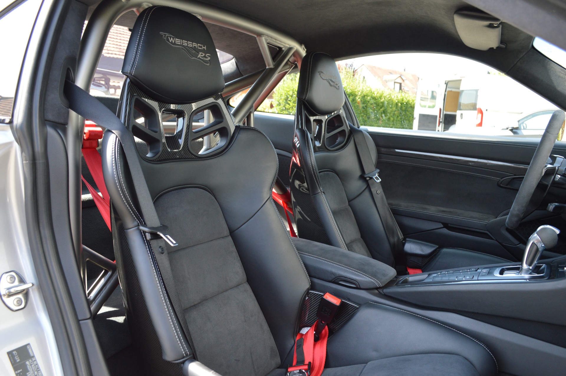 PORSCHE 911 GT2 RS PDK-image-15